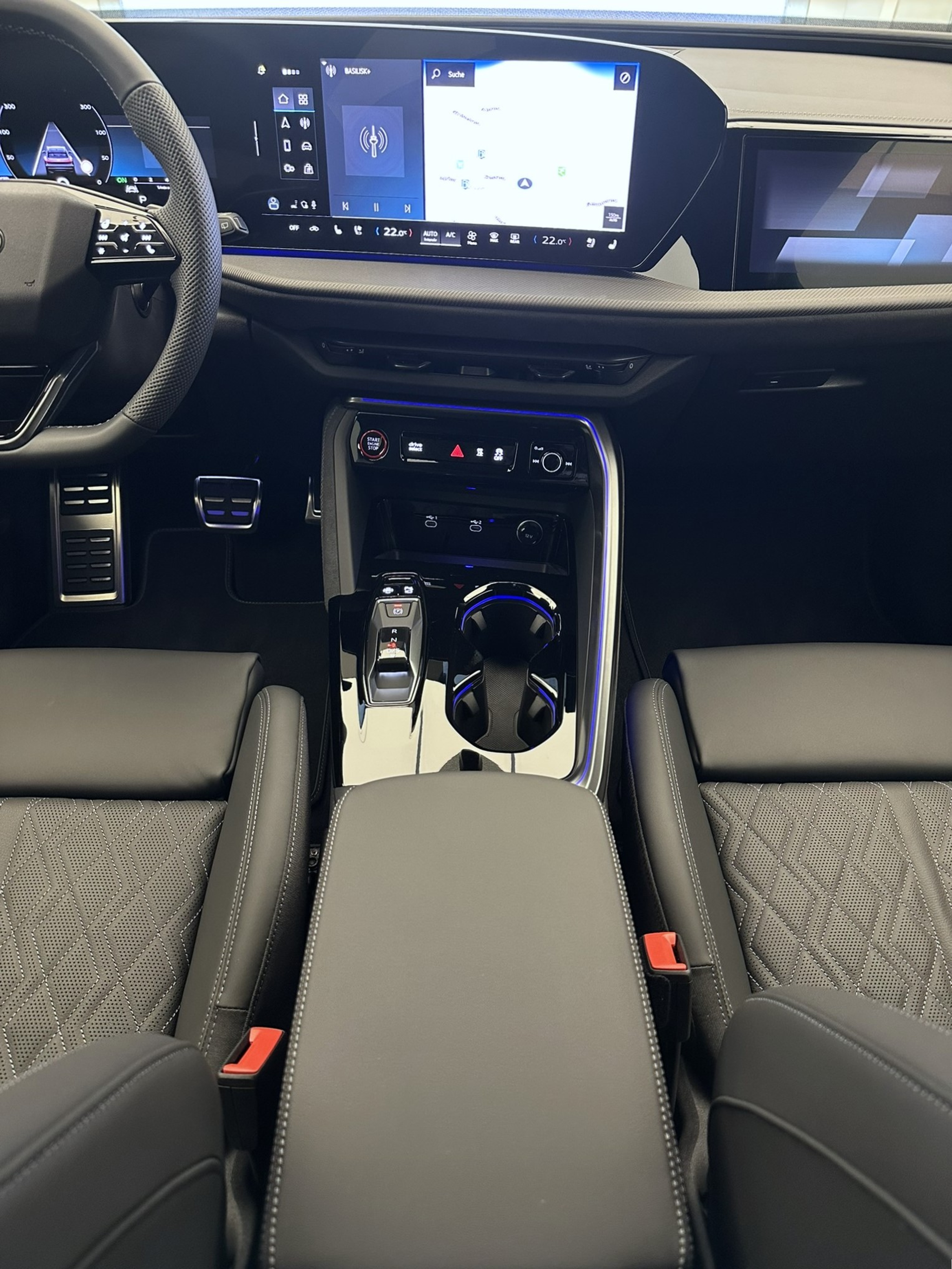 listing desktop thumbnail image 11