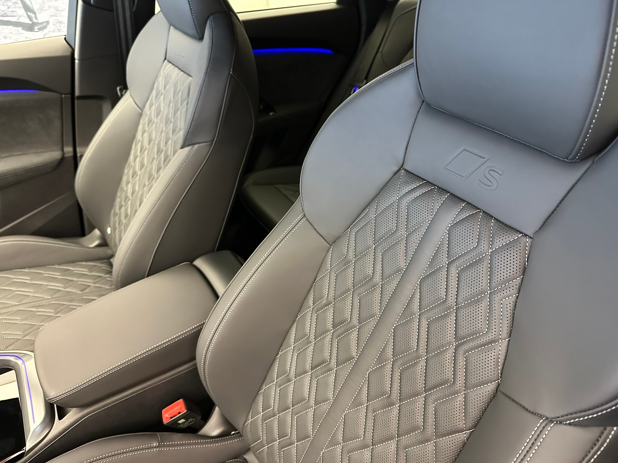 listing desktop thumbnail image 6