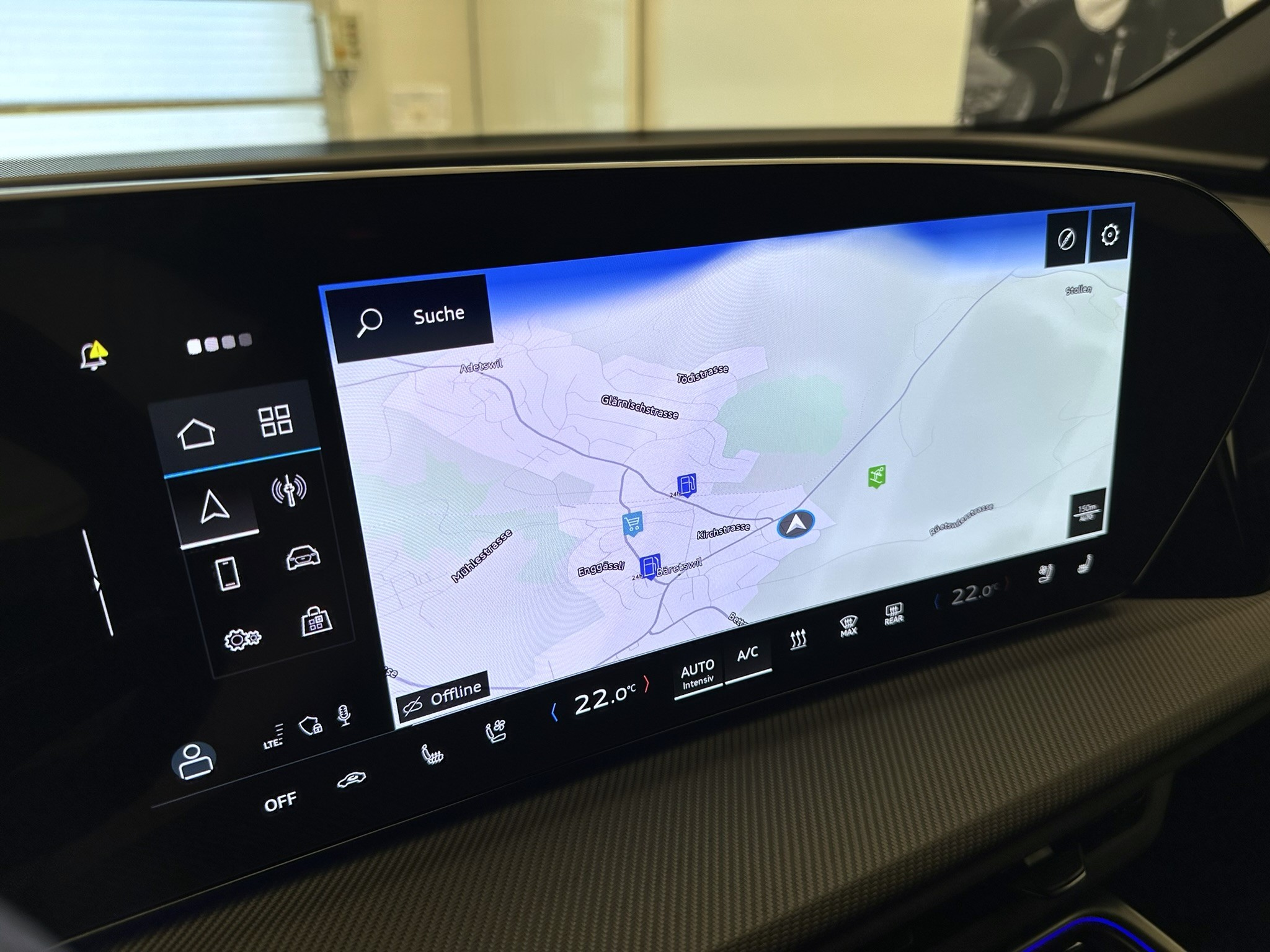 listing desktop thumbnail image 14