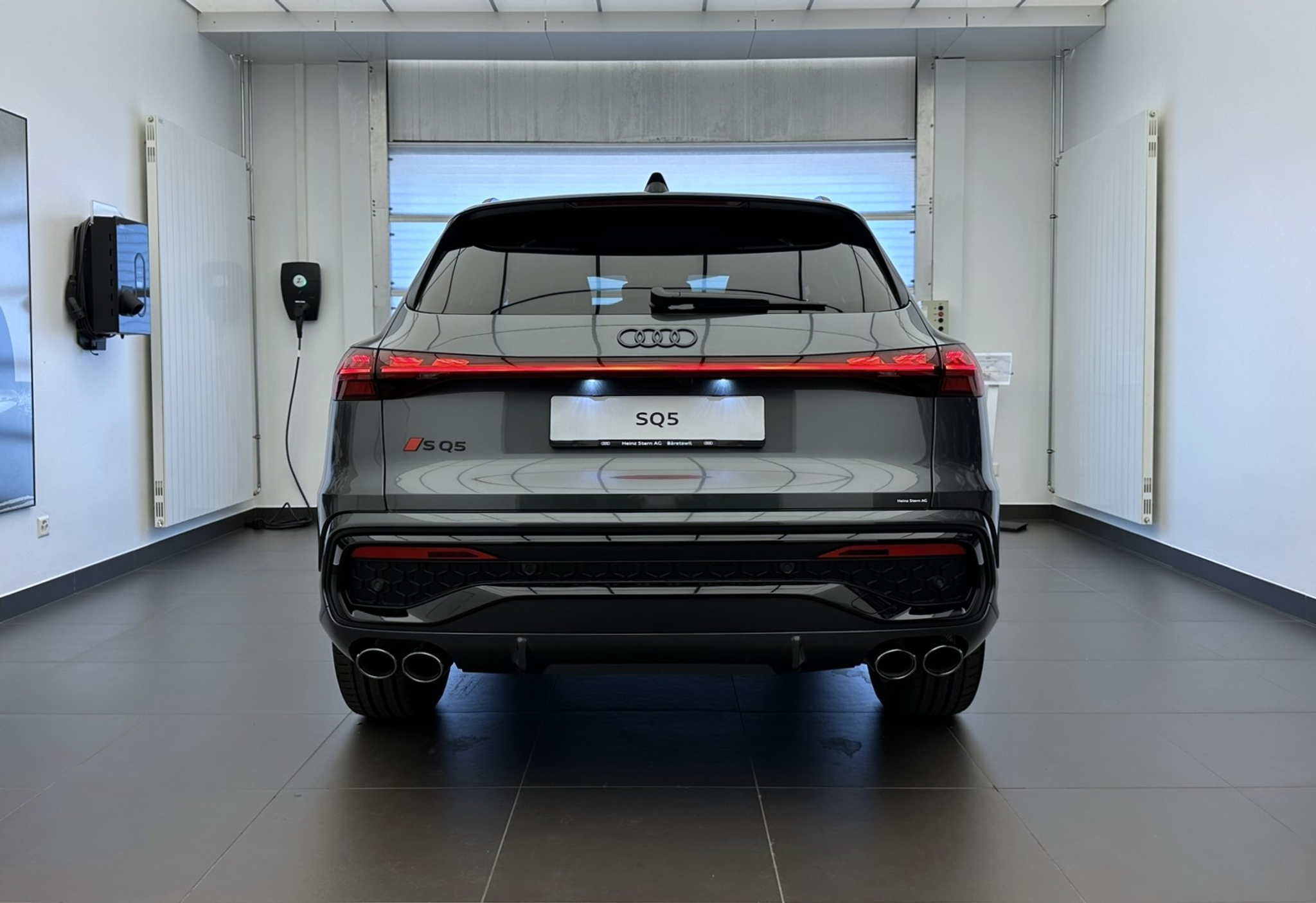 listing desktop thumbnail image 26