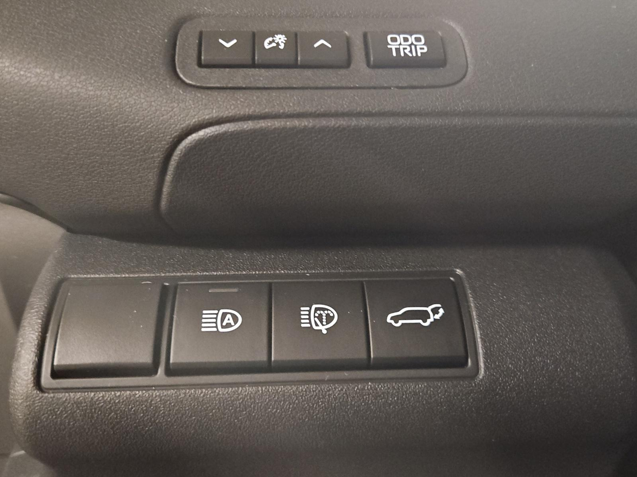 listing desktop thumbnail image 13