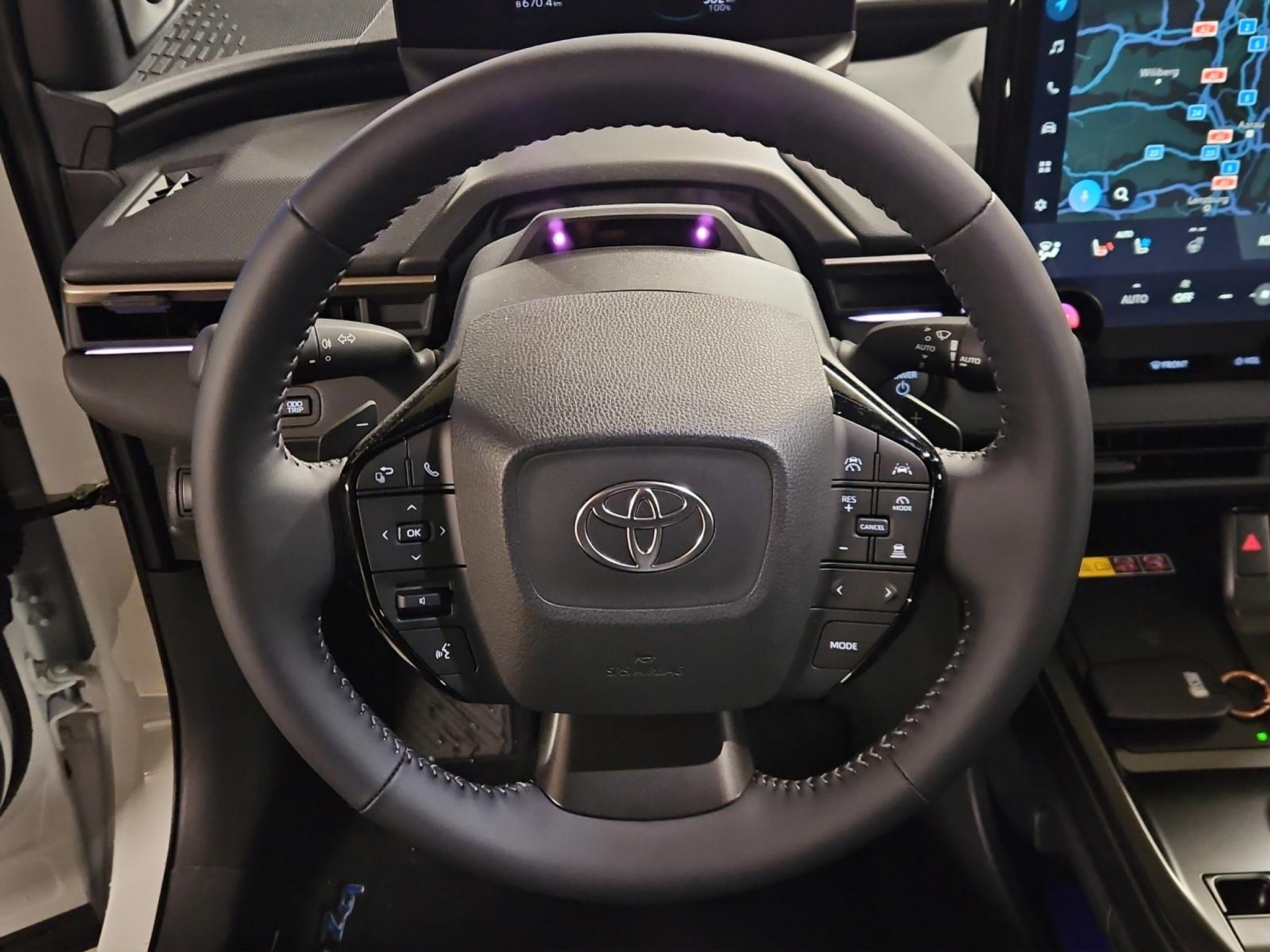 listing desktop thumbnail image 11