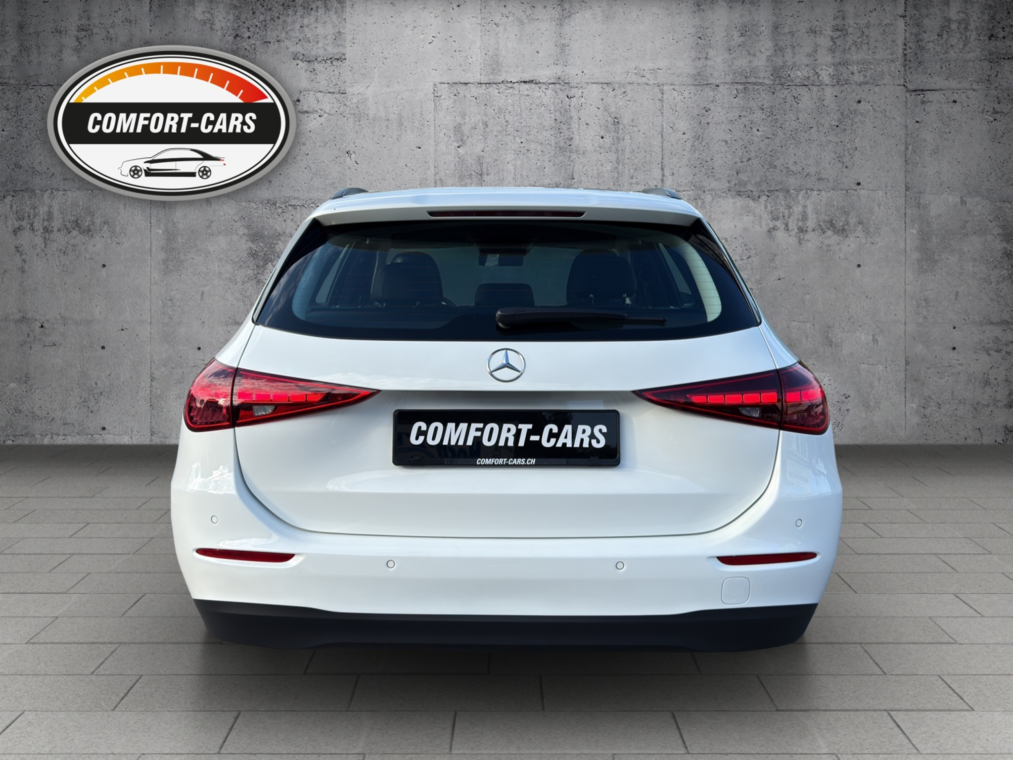 listing desktop thumbnail image 4