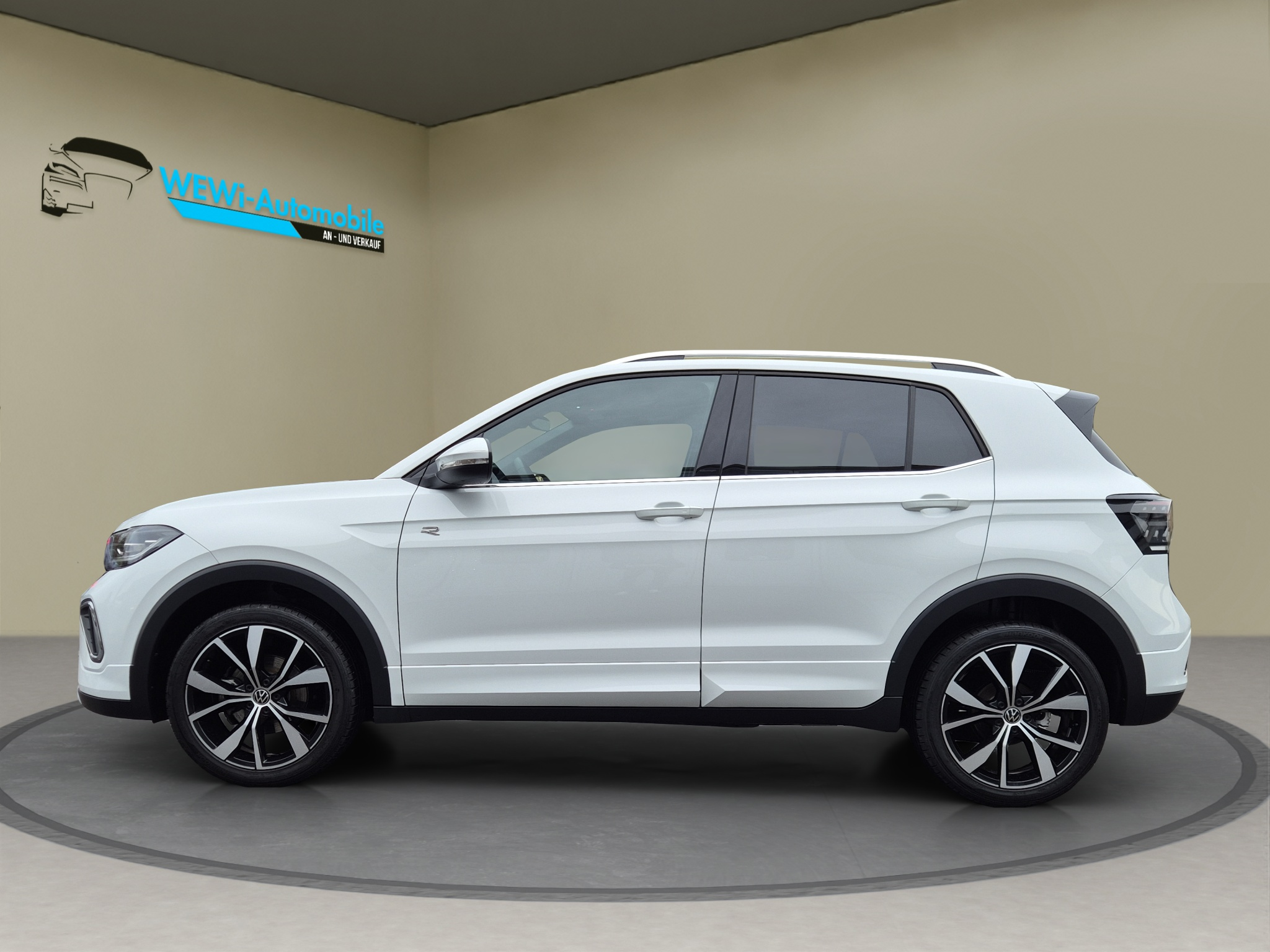 listing desktop thumbnail image 1