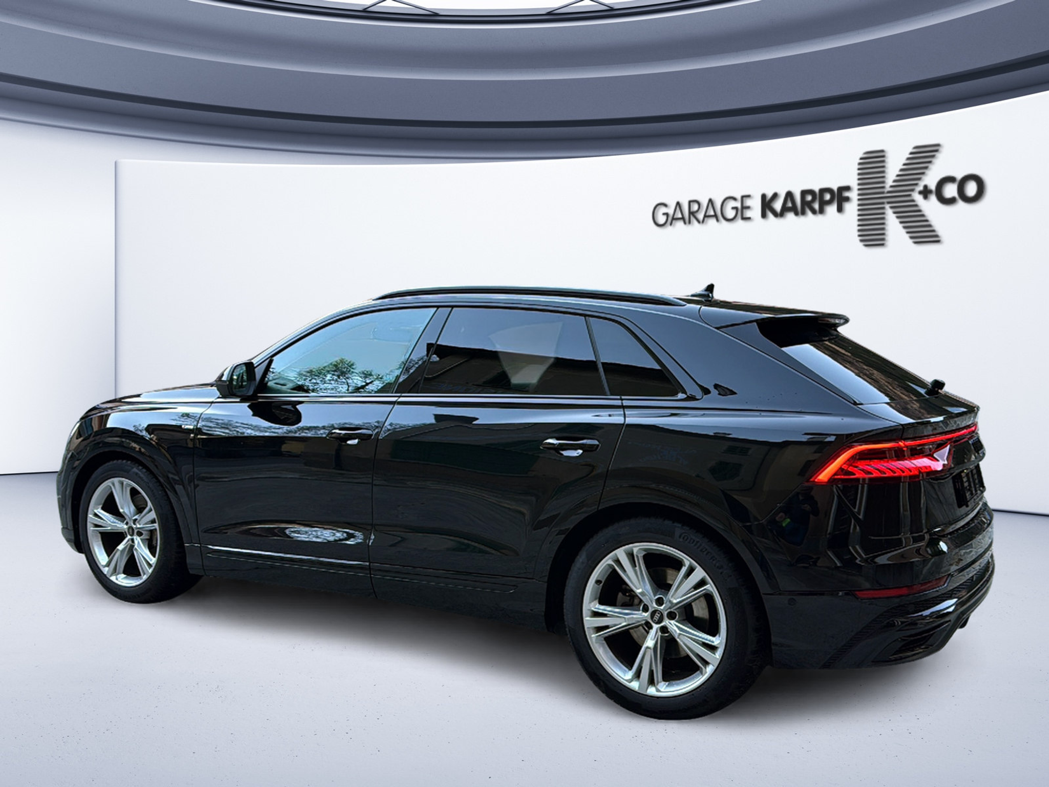 listing desktop thumbnail image 2