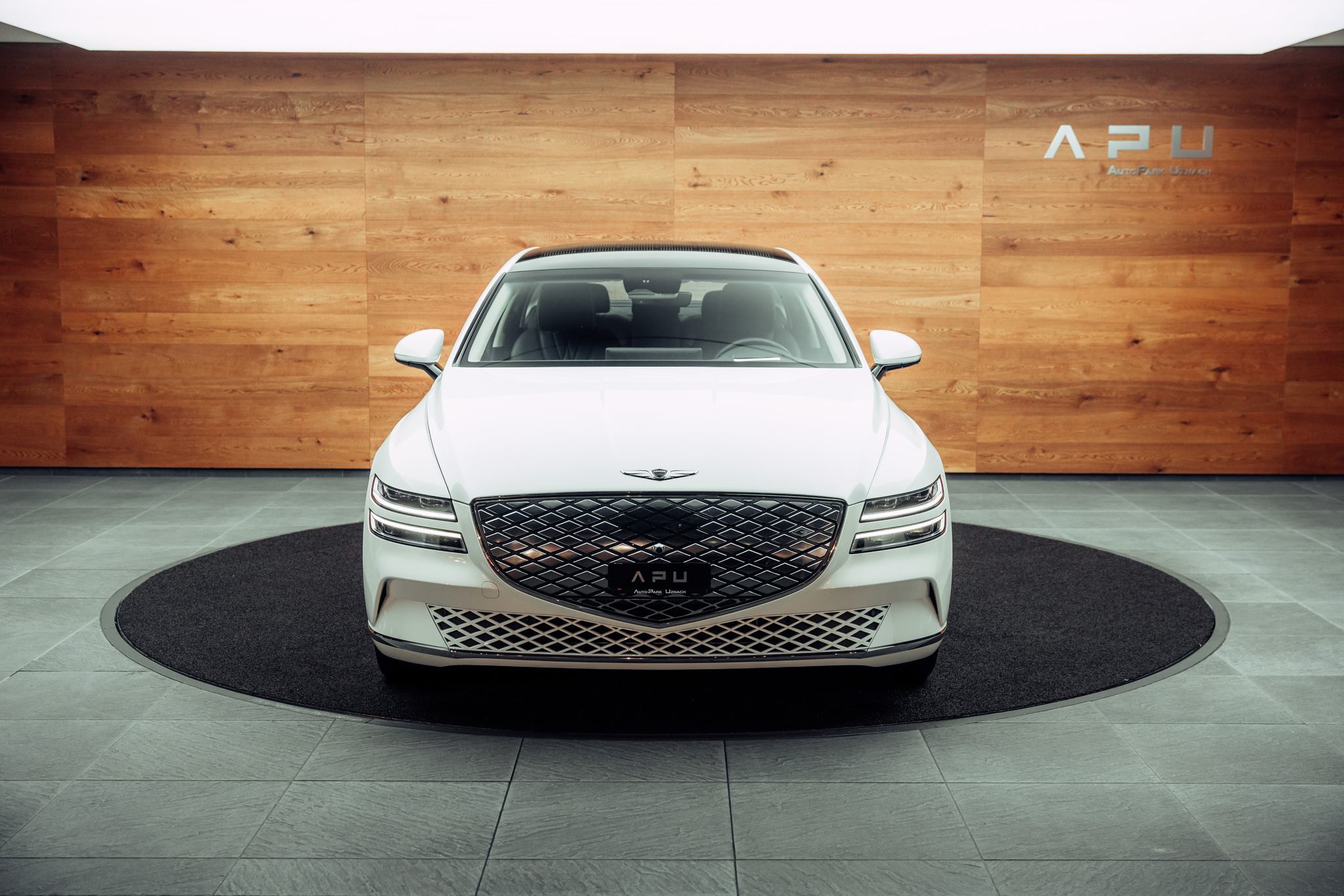 listing desktop thumbnail image 15