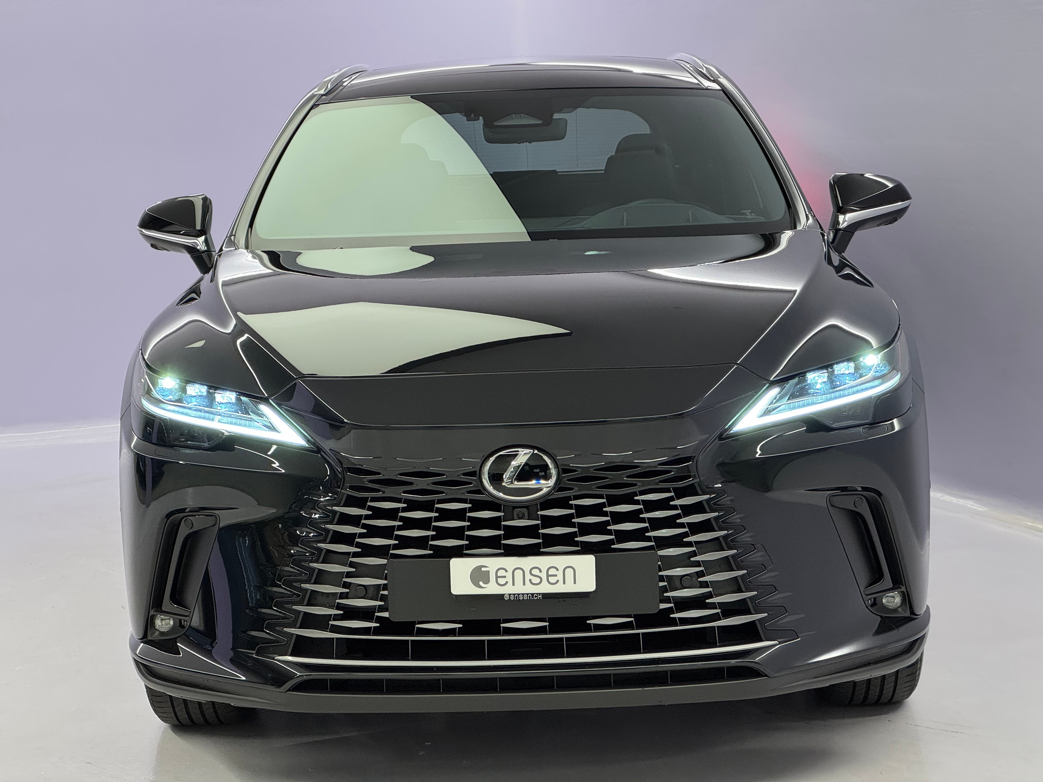 listing desktop thumbnail image 1