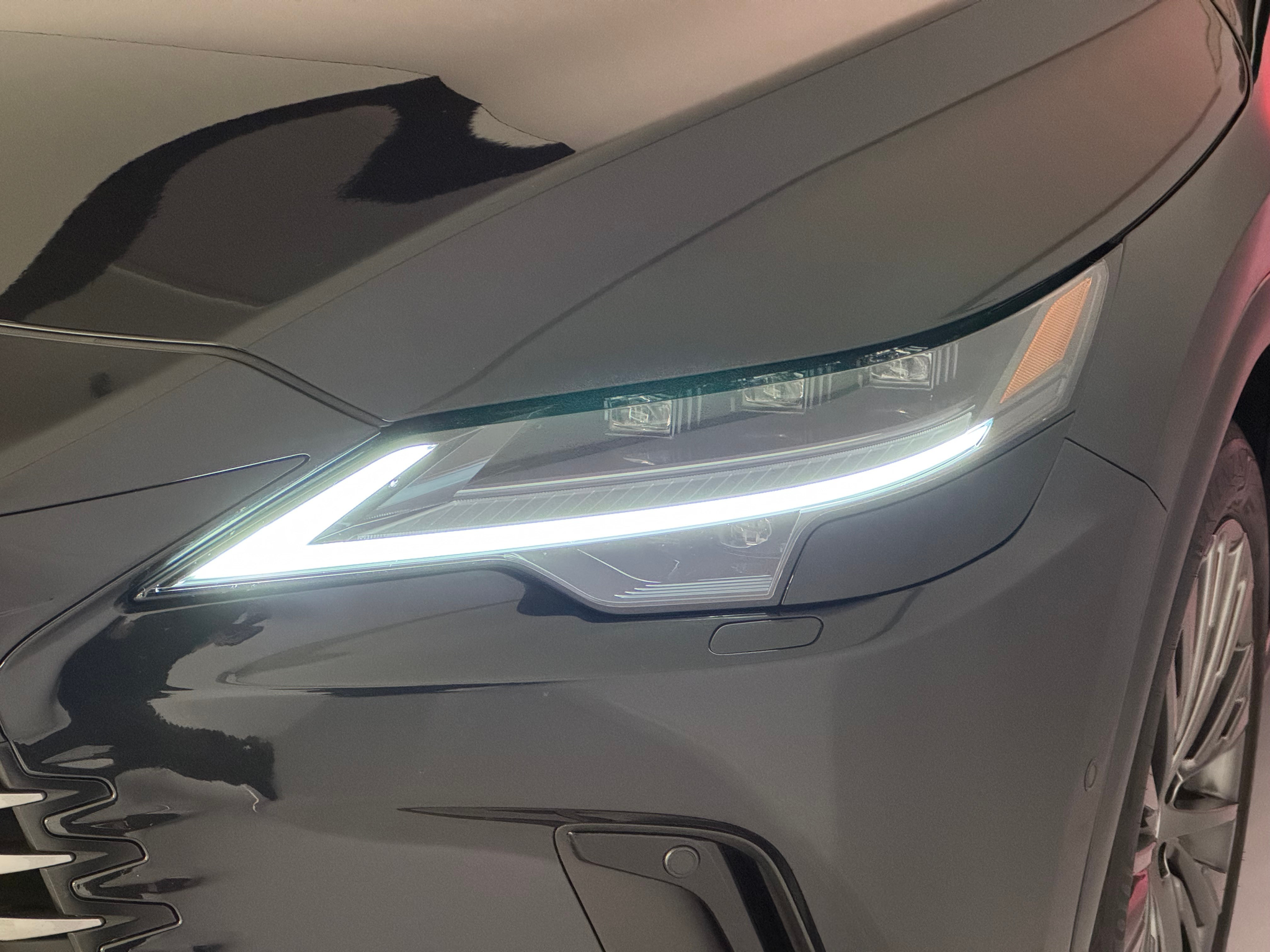 listing desktop thumbnail image 20