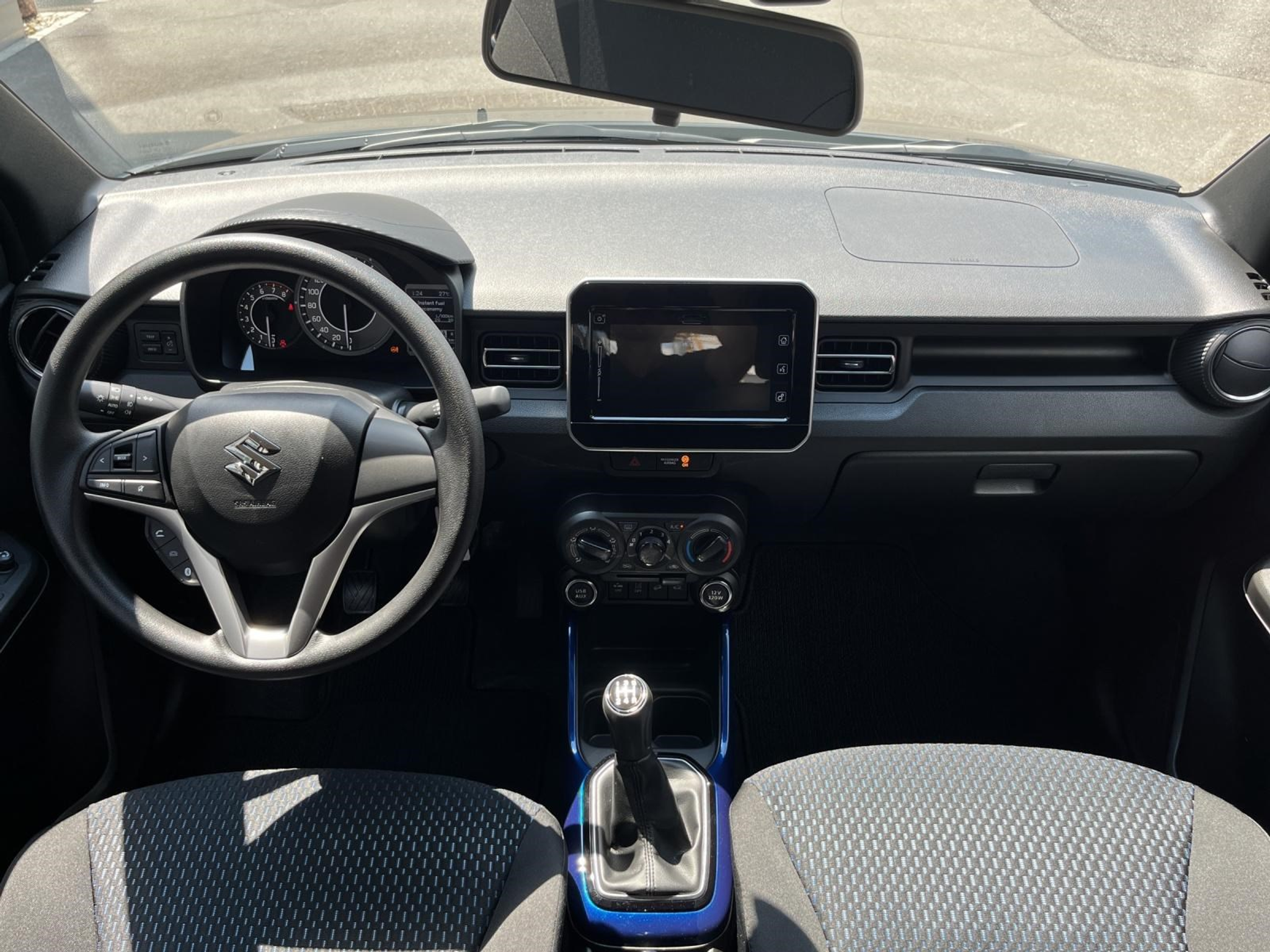 listing desktop thumbnail image 12