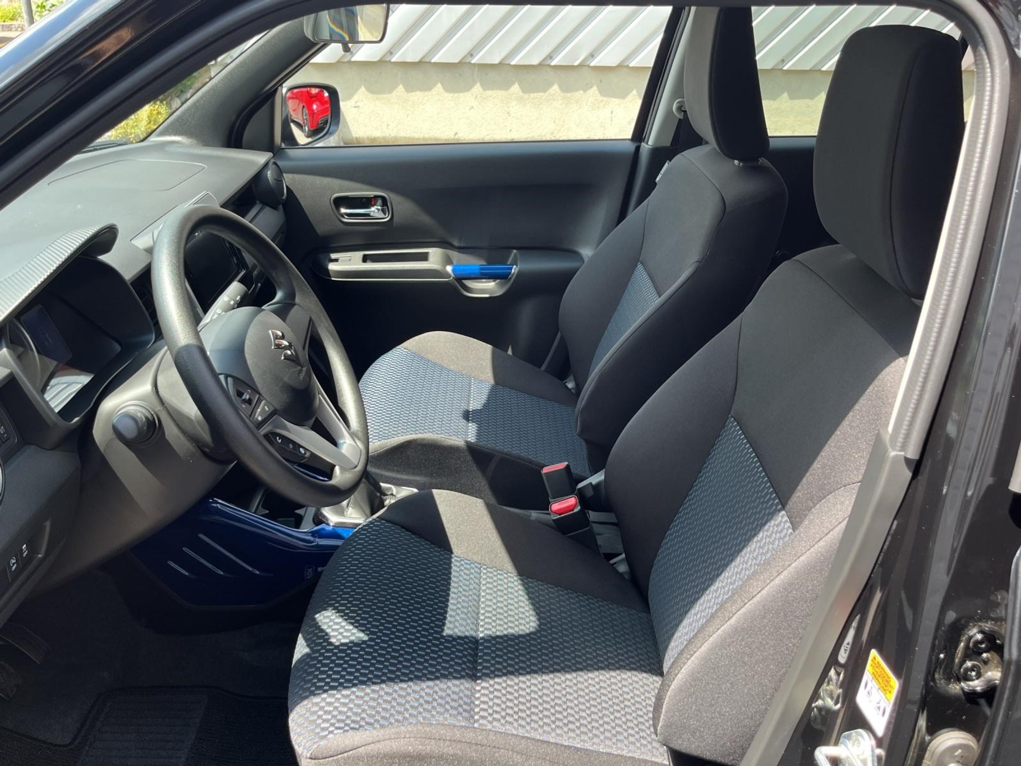 listing desktop thumbnail image 9