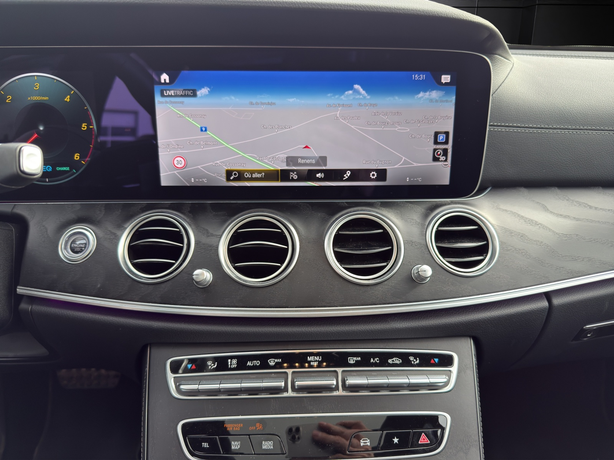 listing desktop thumbnail image 7