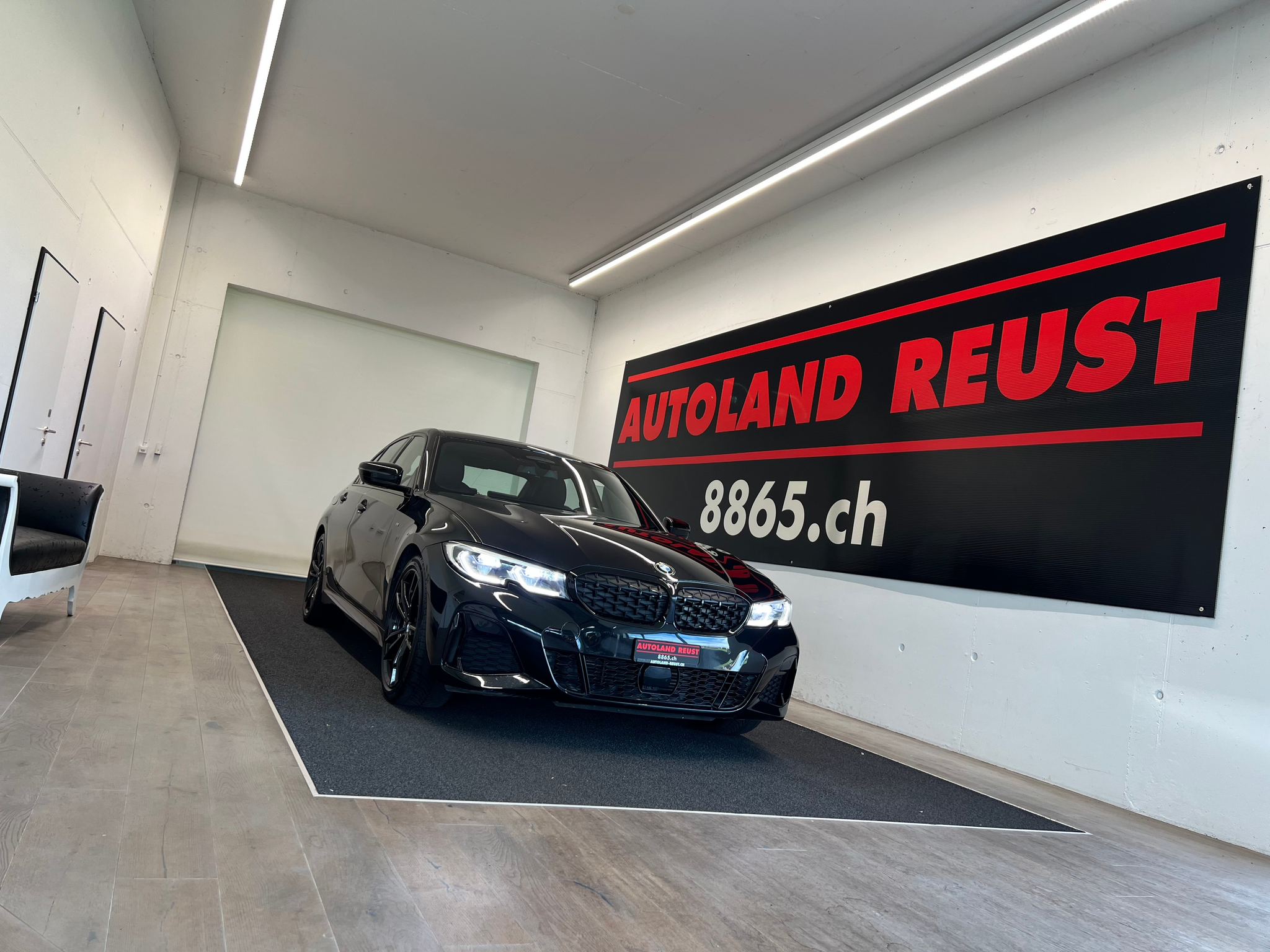 listing desktop thumbnail image 0