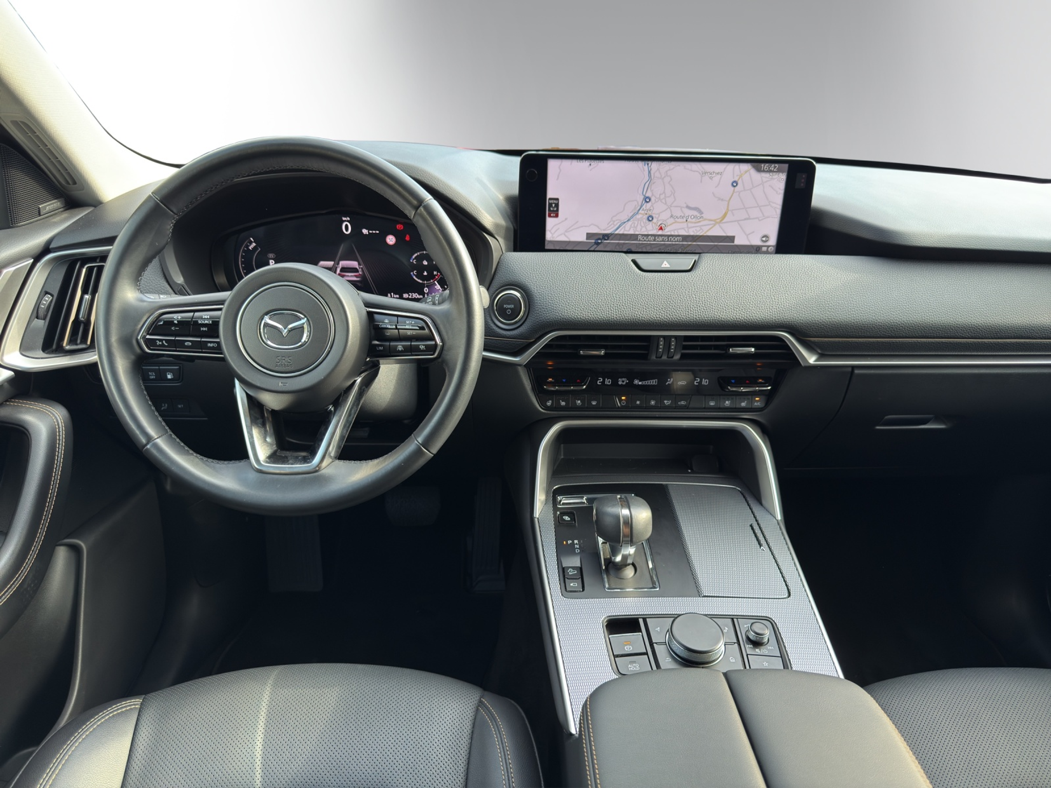 listing desktop thumbnail image 7