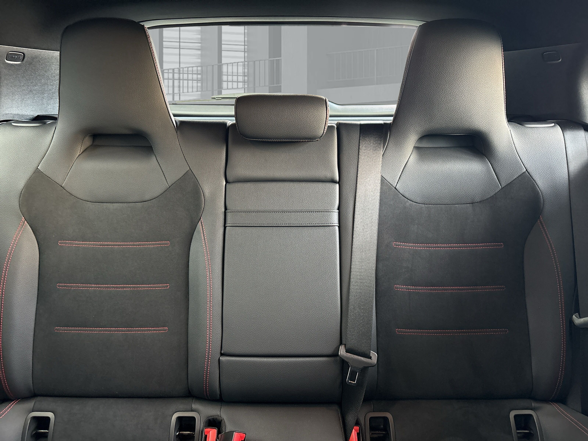 listing desktop thumbnail image 13