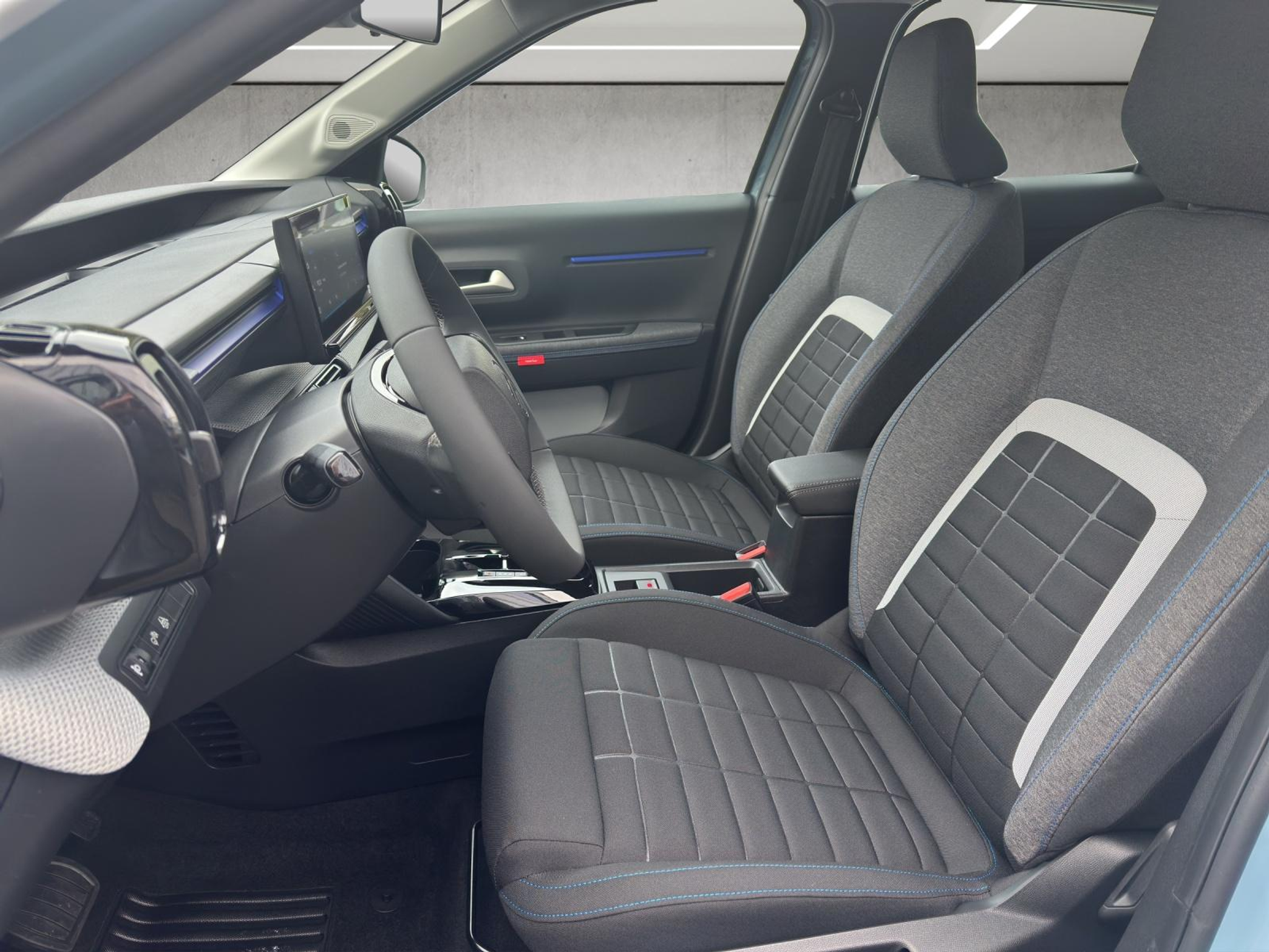 listing desktop thumbnail image 7