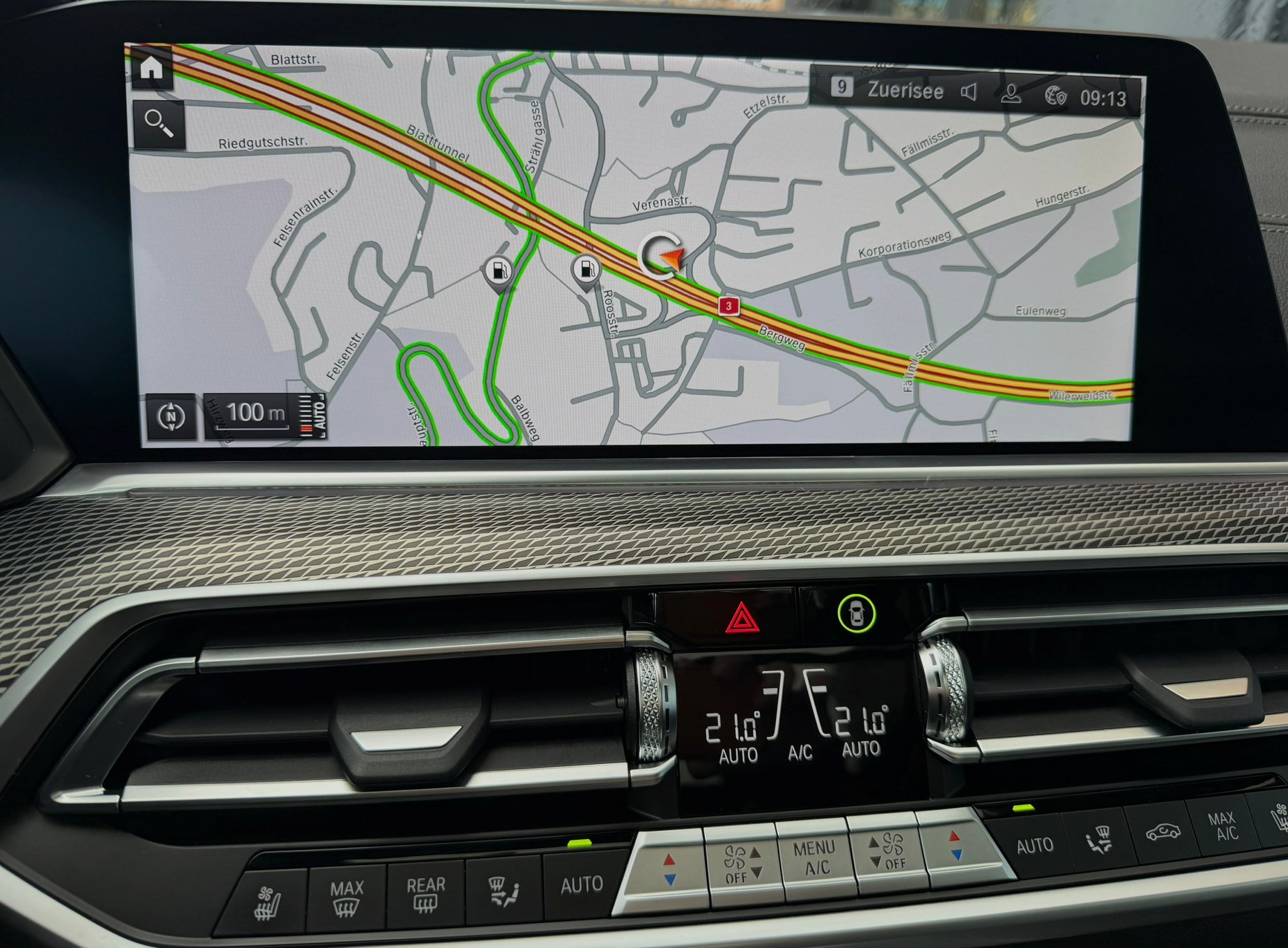 listing desktop thumbnail image 8