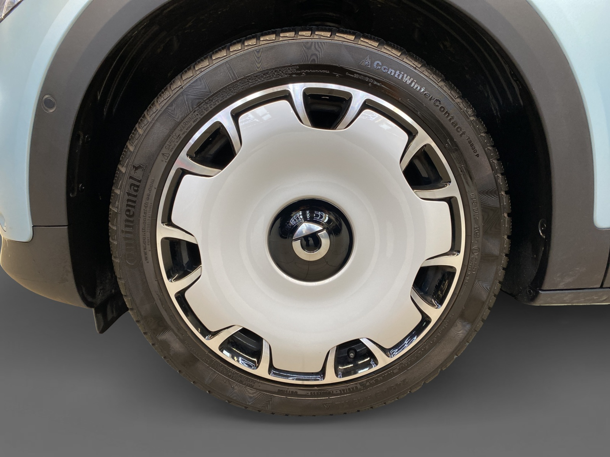 listing desktop thumbnail image 5