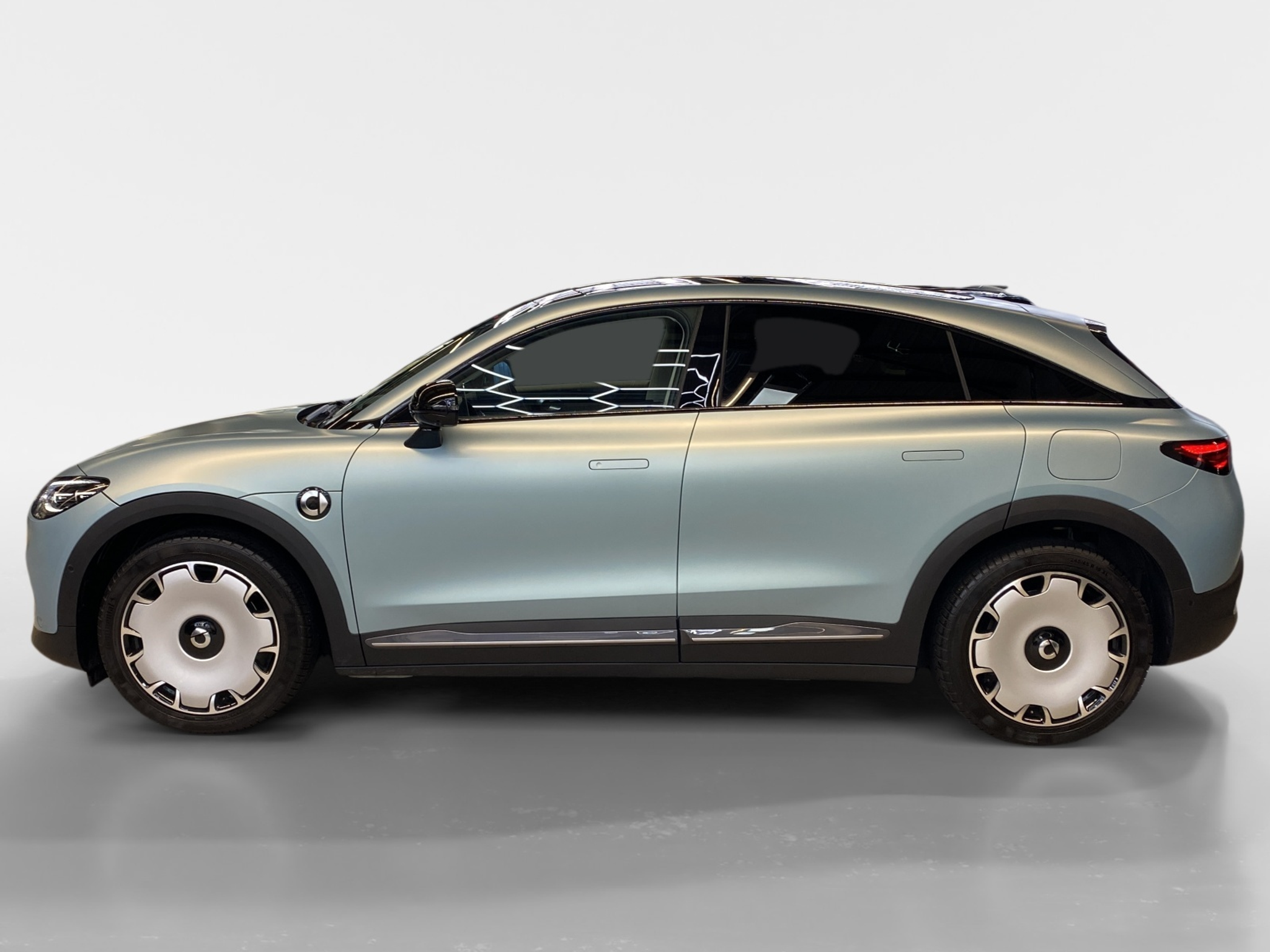 listing desktop thumbnail image 2