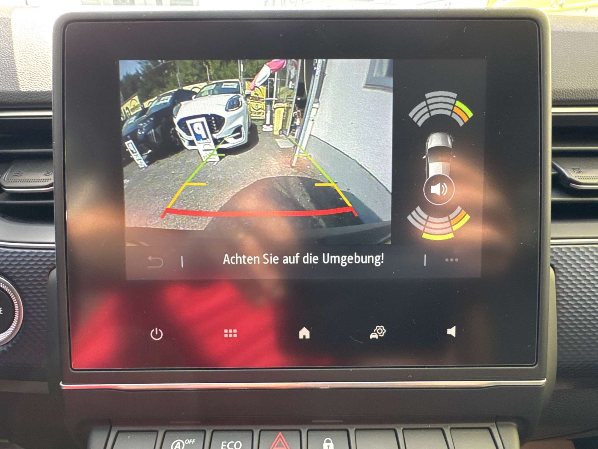 listing desktop thumbnail image 10