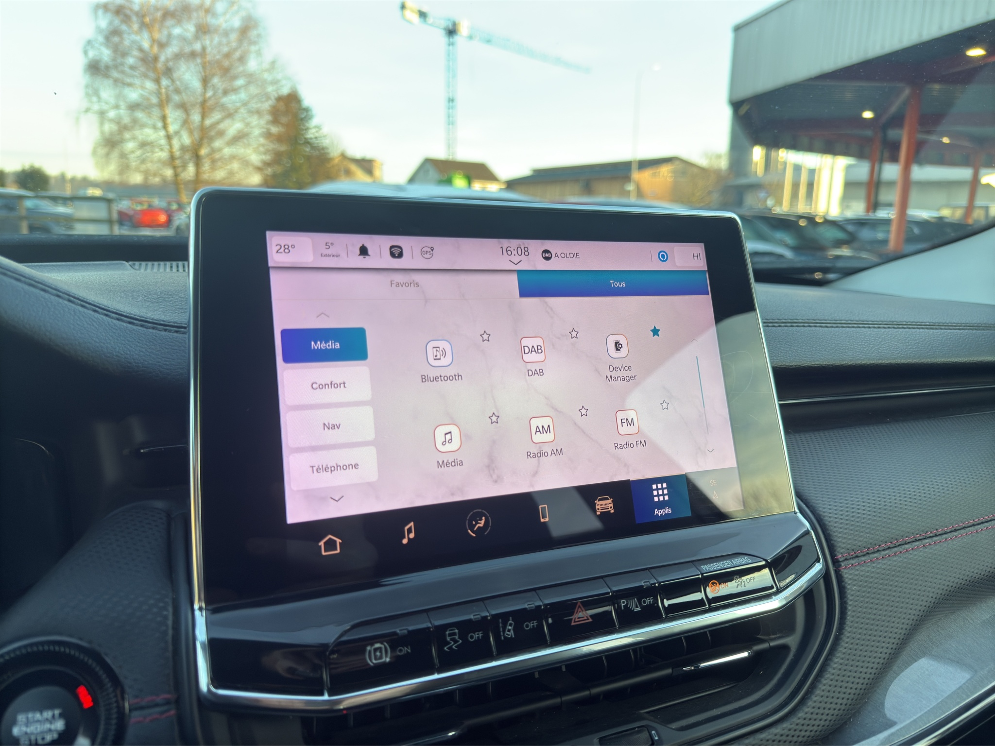 listing desktop thumbnail image 29