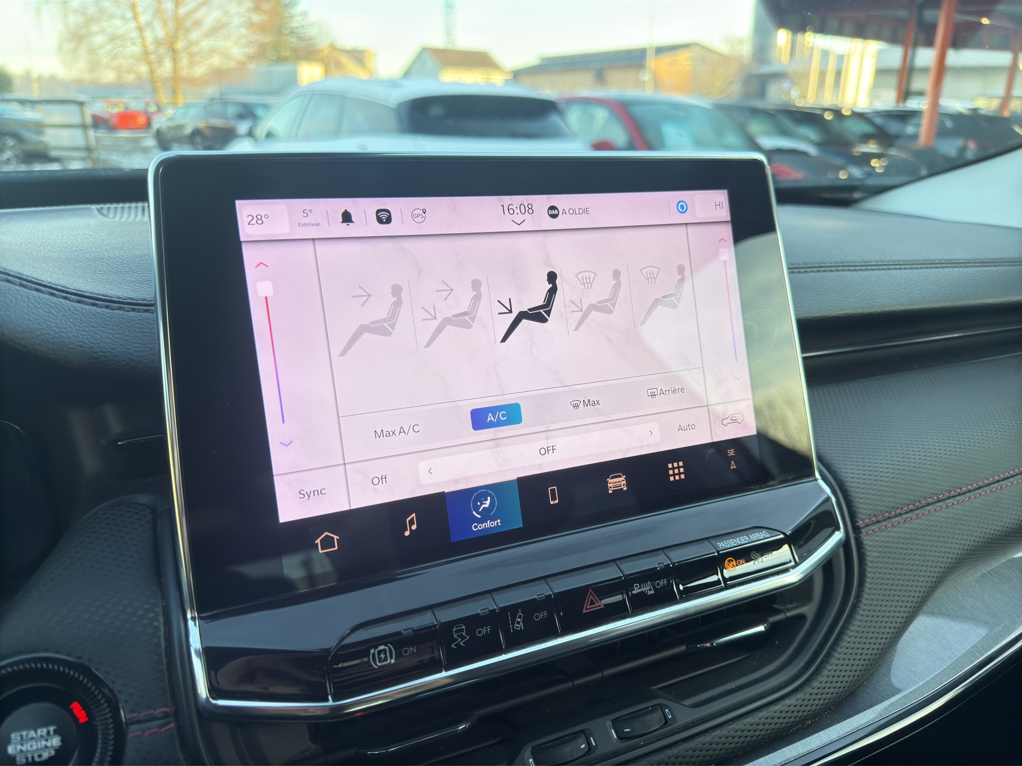 listing desktop thumbnail image 28