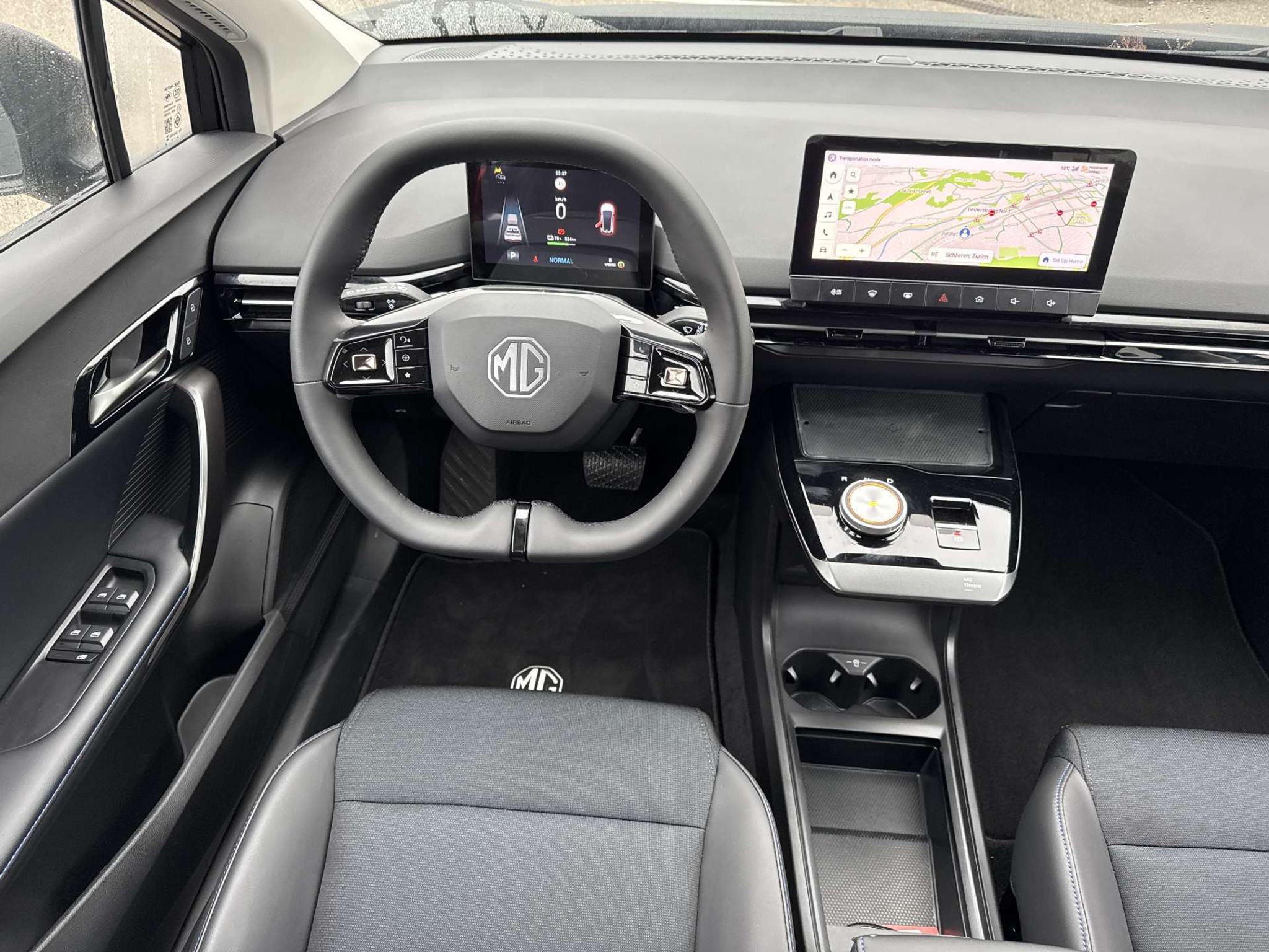 listing desktop thumbnail image 4