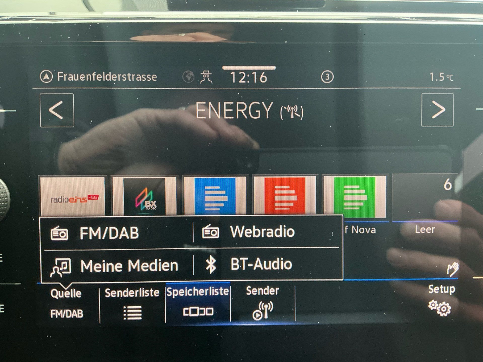 listing desktop thumbnail image 18