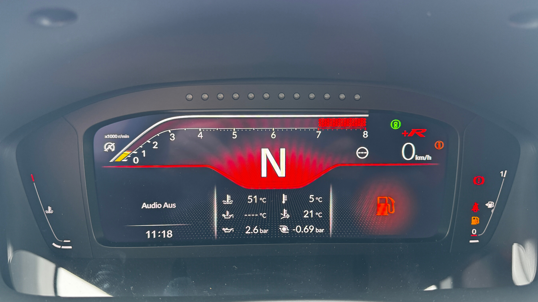 listing desktop thumbnail image 11