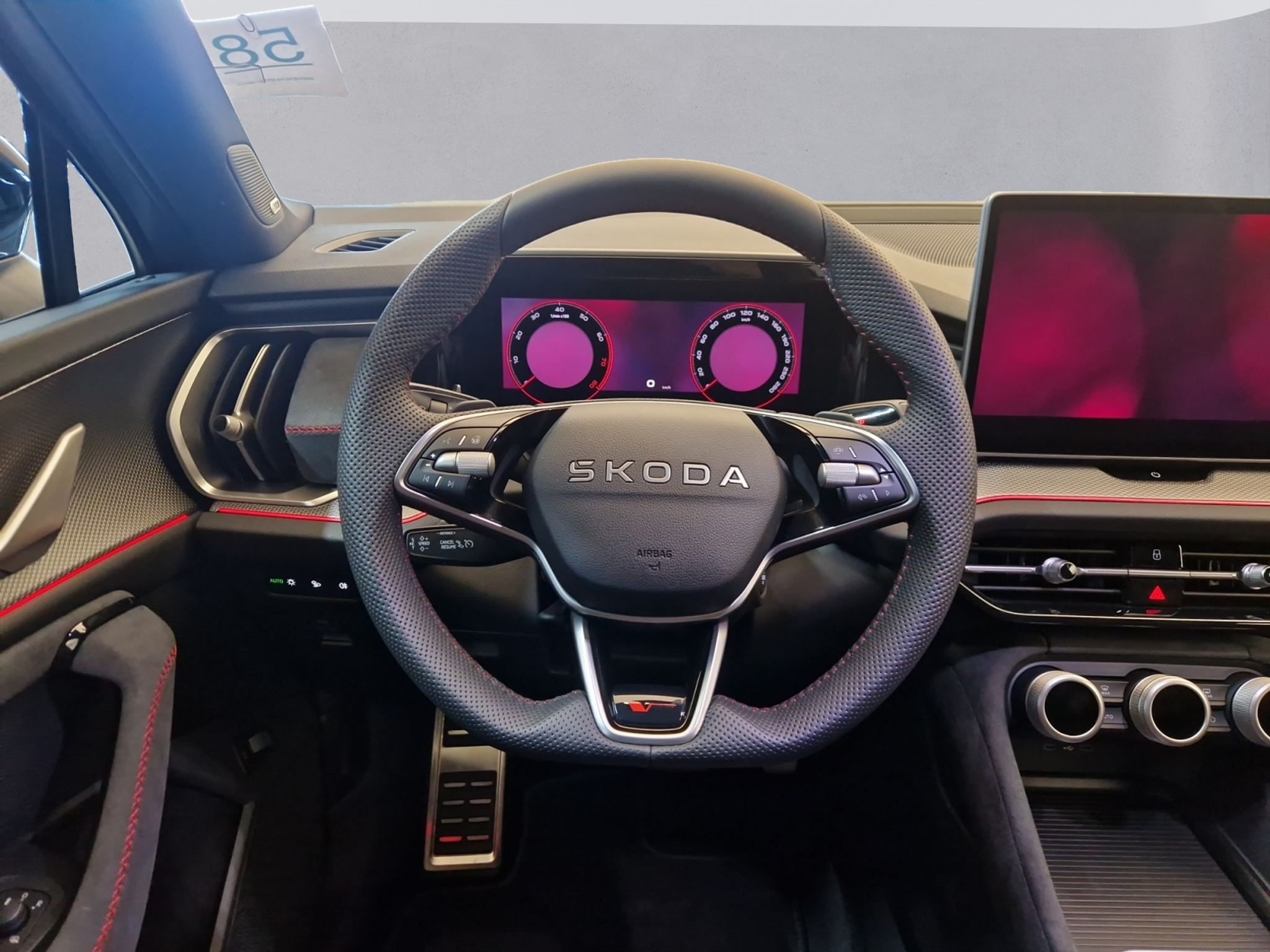 listing desktop thumbnail image 11