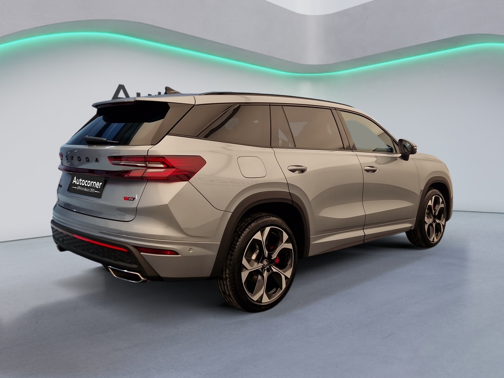 listing desktop thumbnail image 4