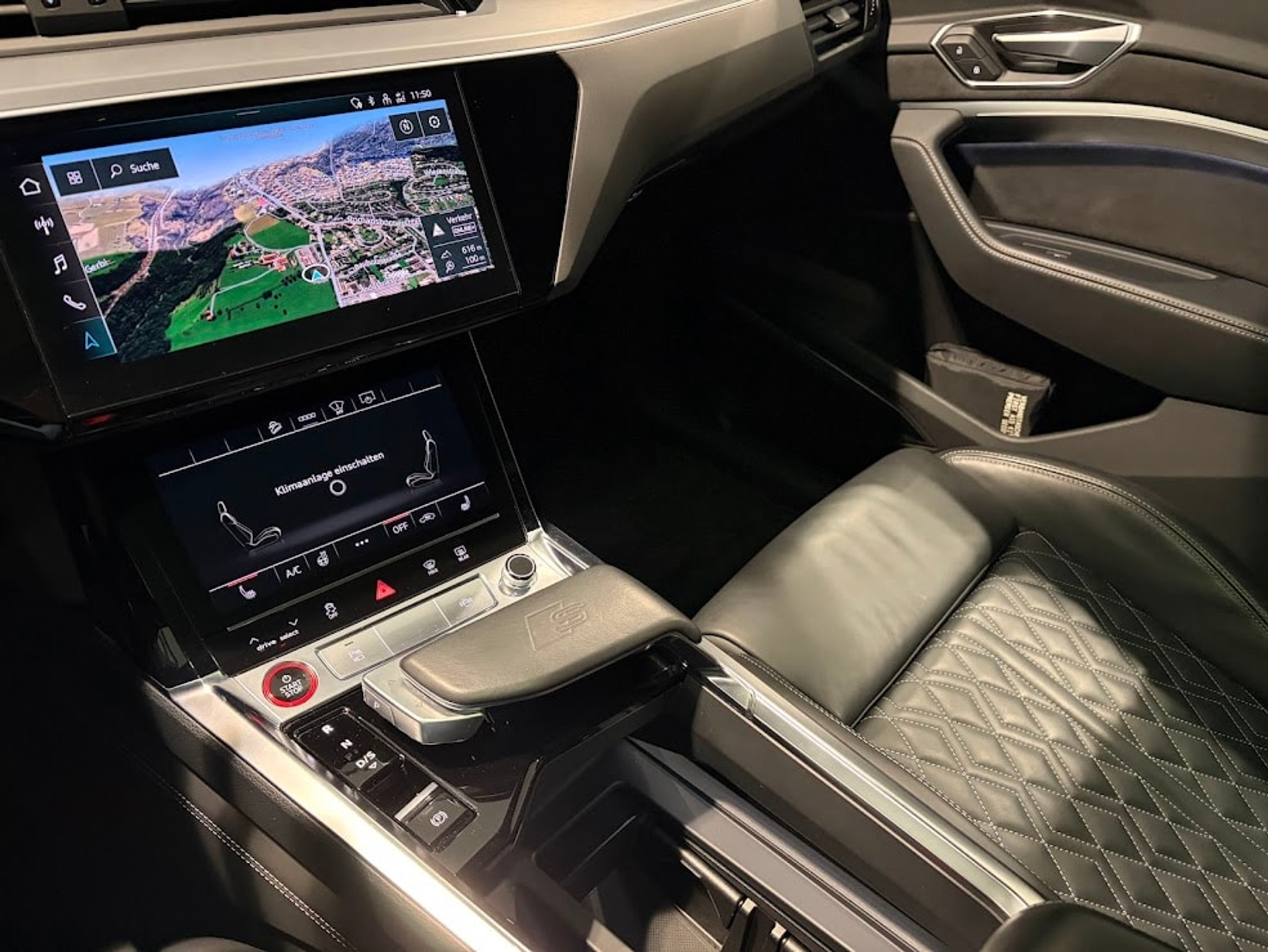 listing desktop thumbnail image 10