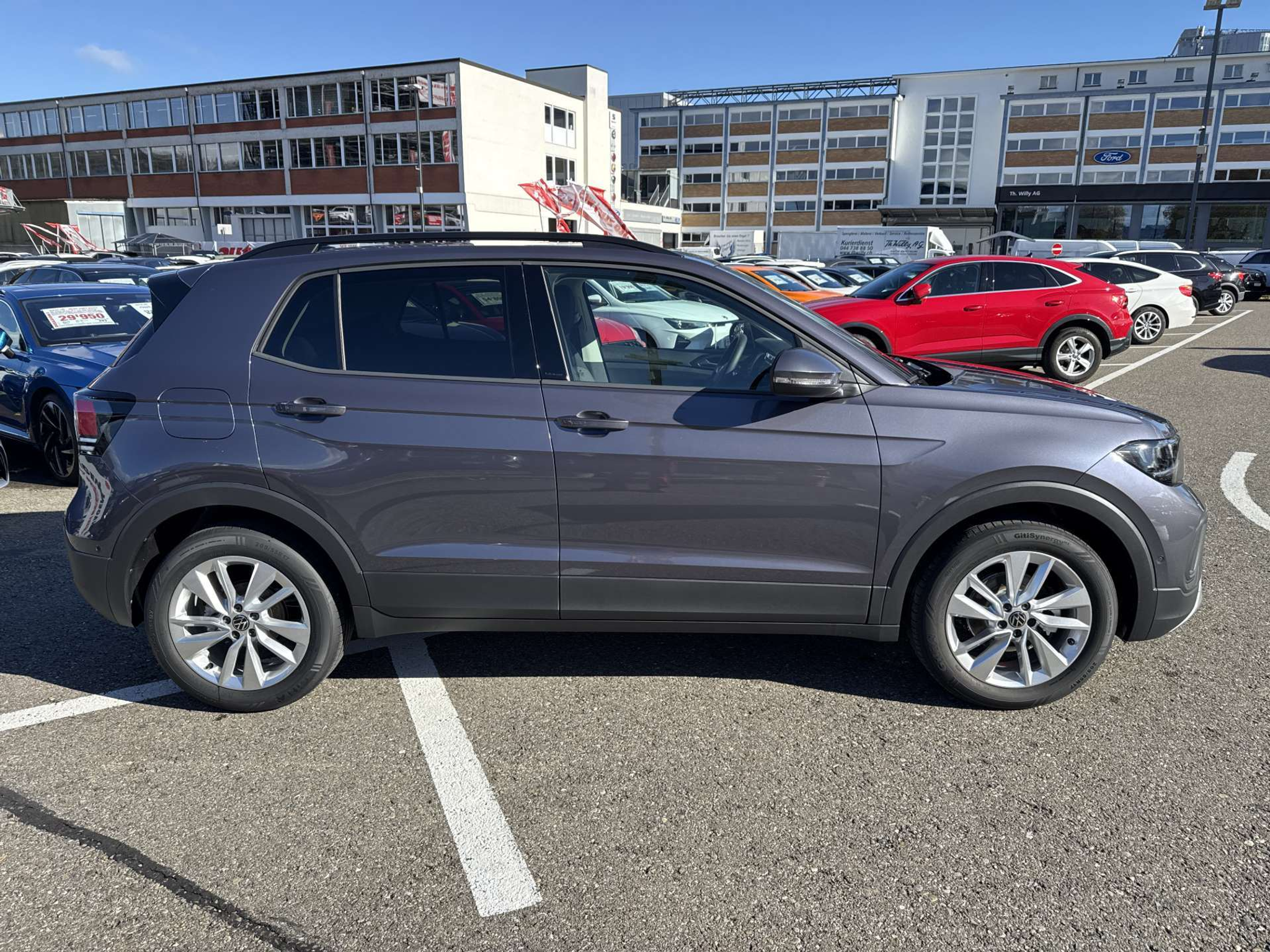 listing desktop thumbnail image 10