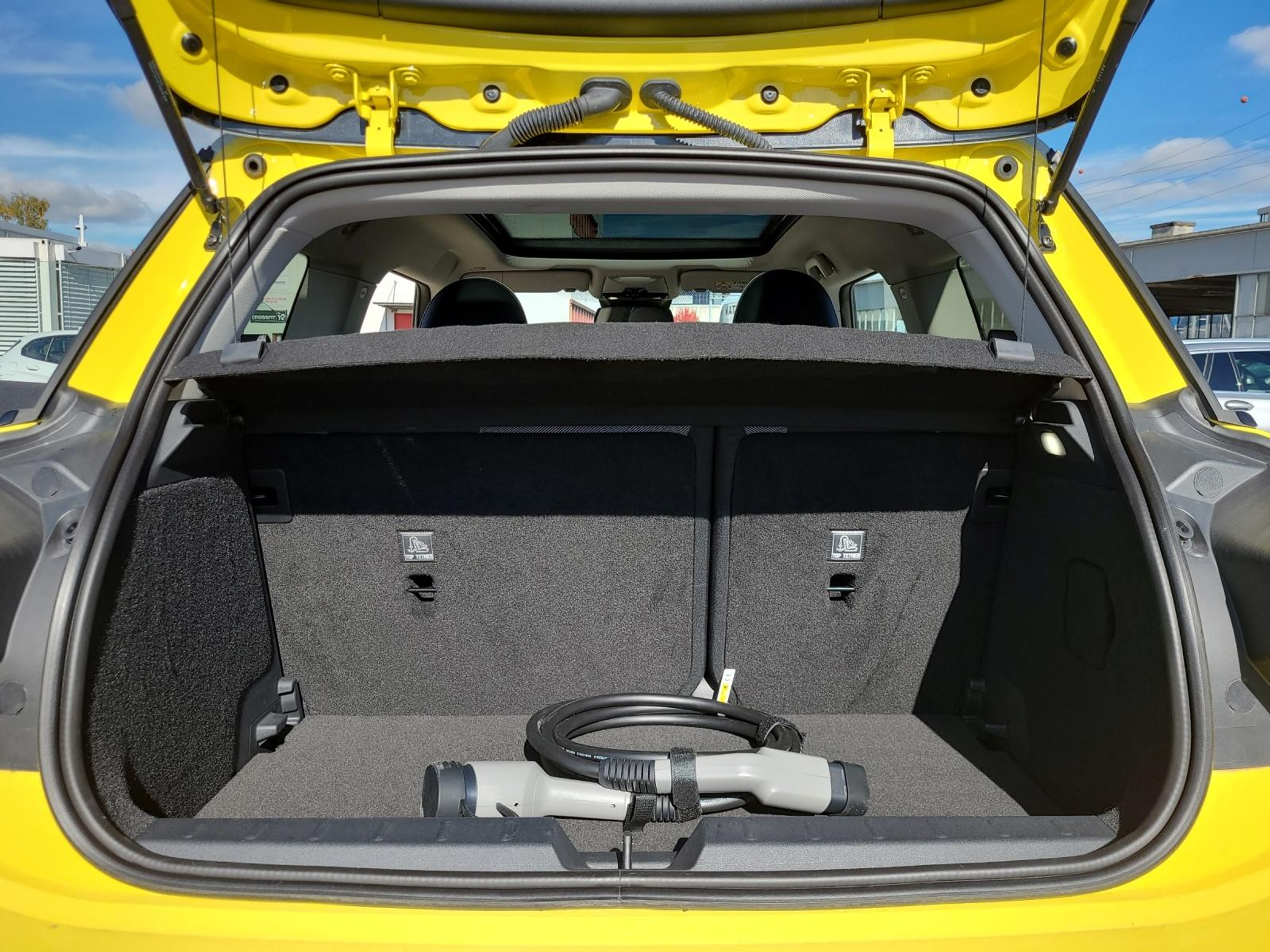 listing desktop thumbnail image 20