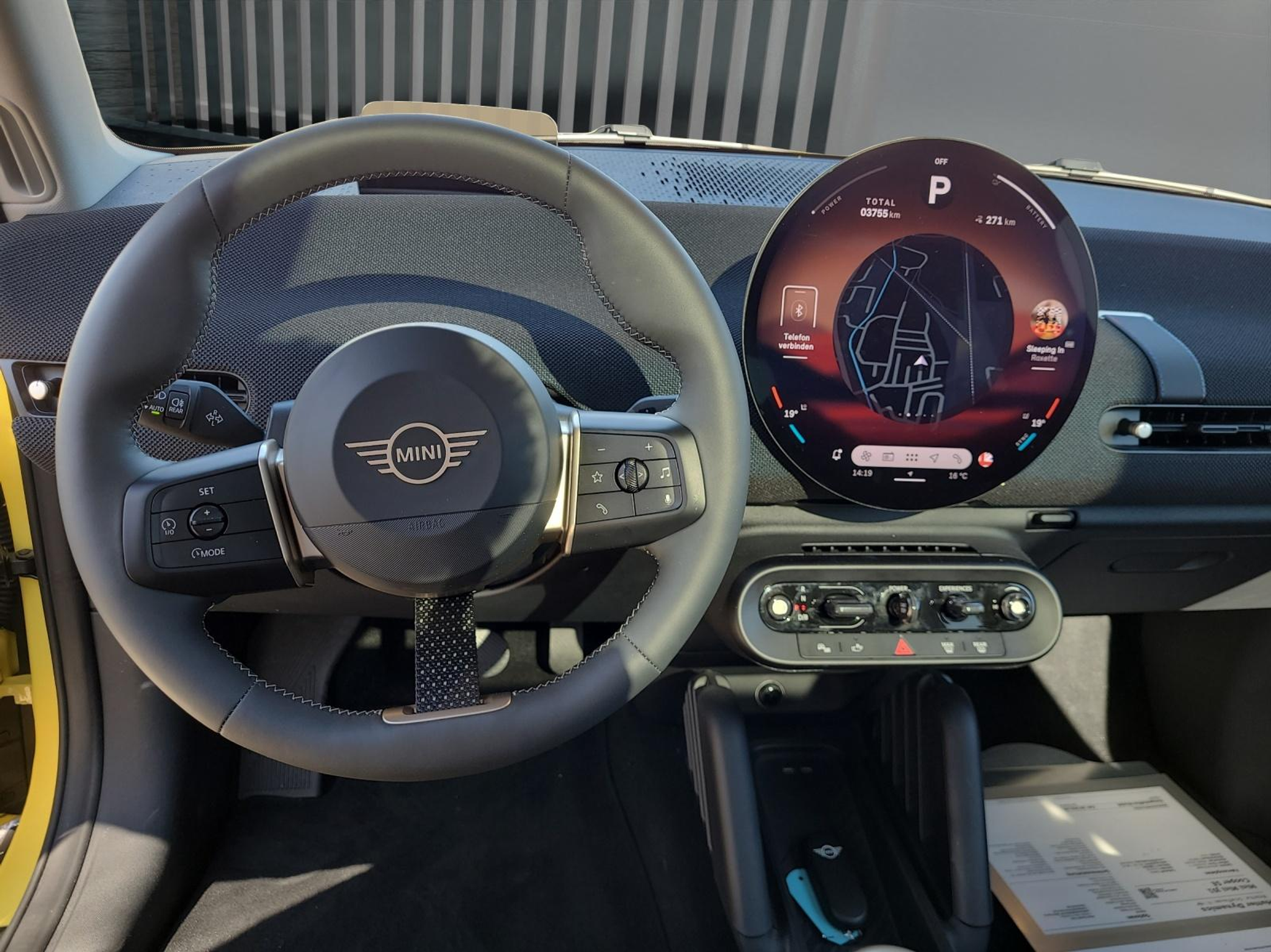 listing desktop thumbnail image 10