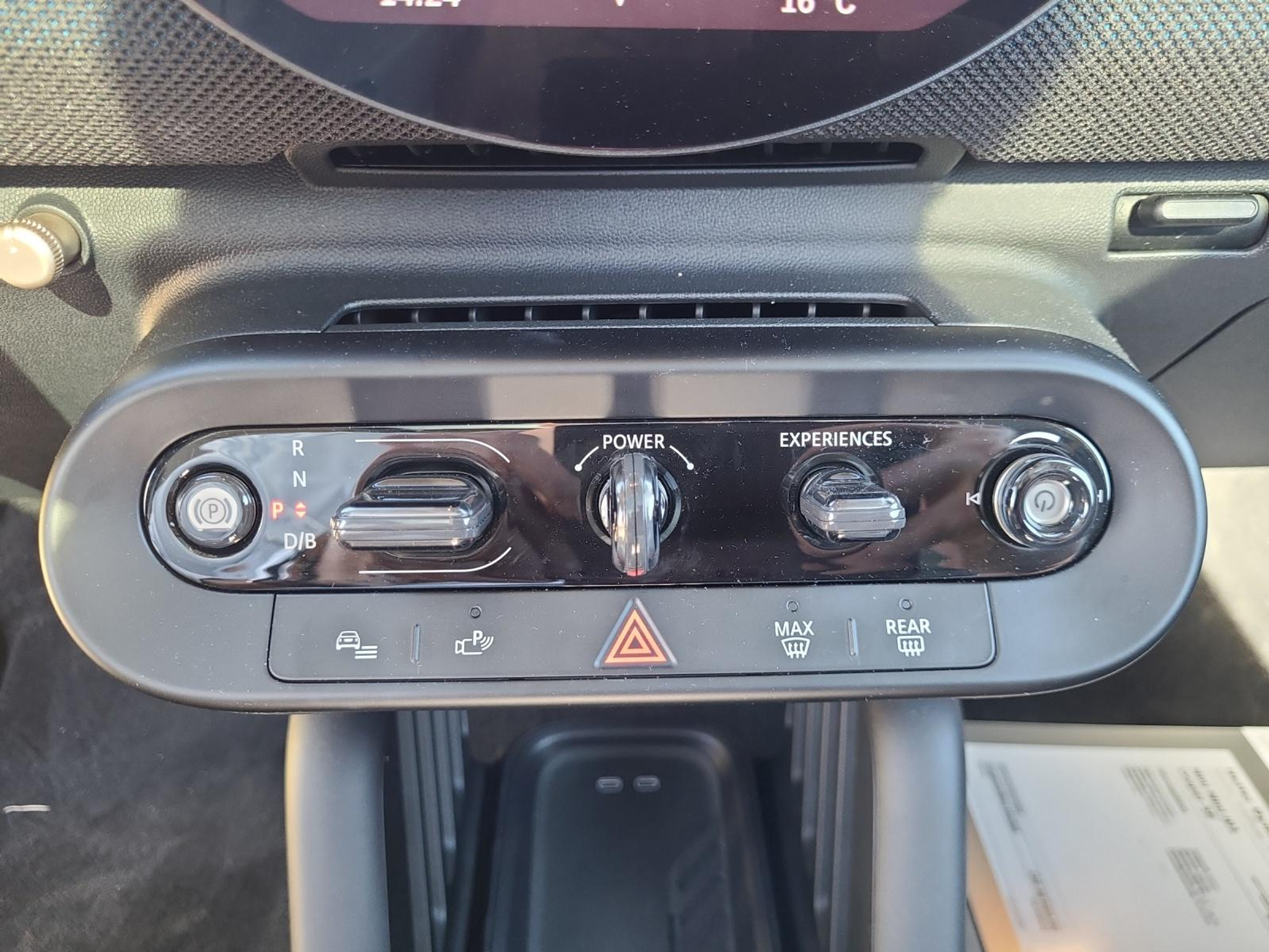 listing desktop thumbnail image 15