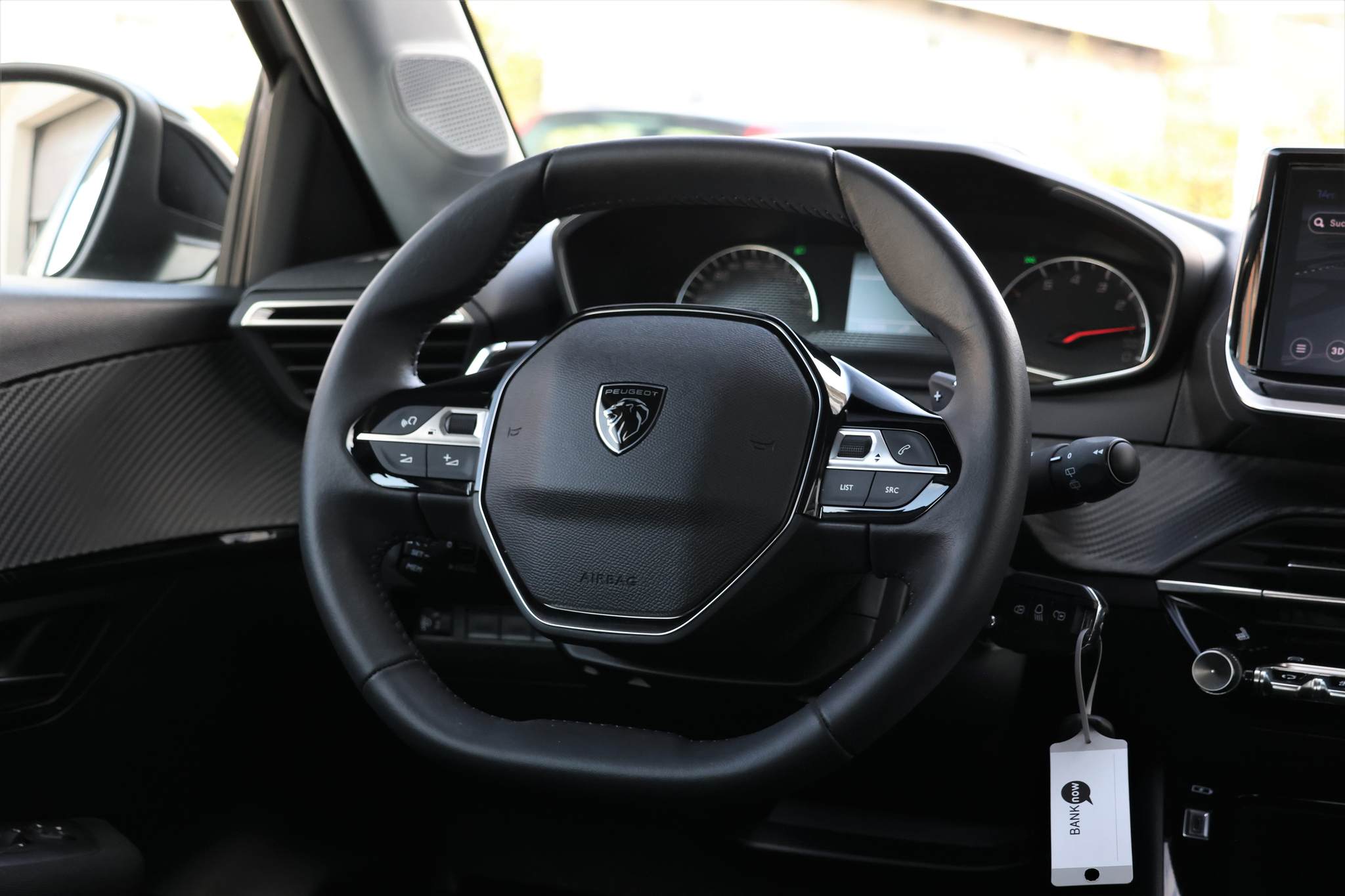 listing desktop thumbnail image 11