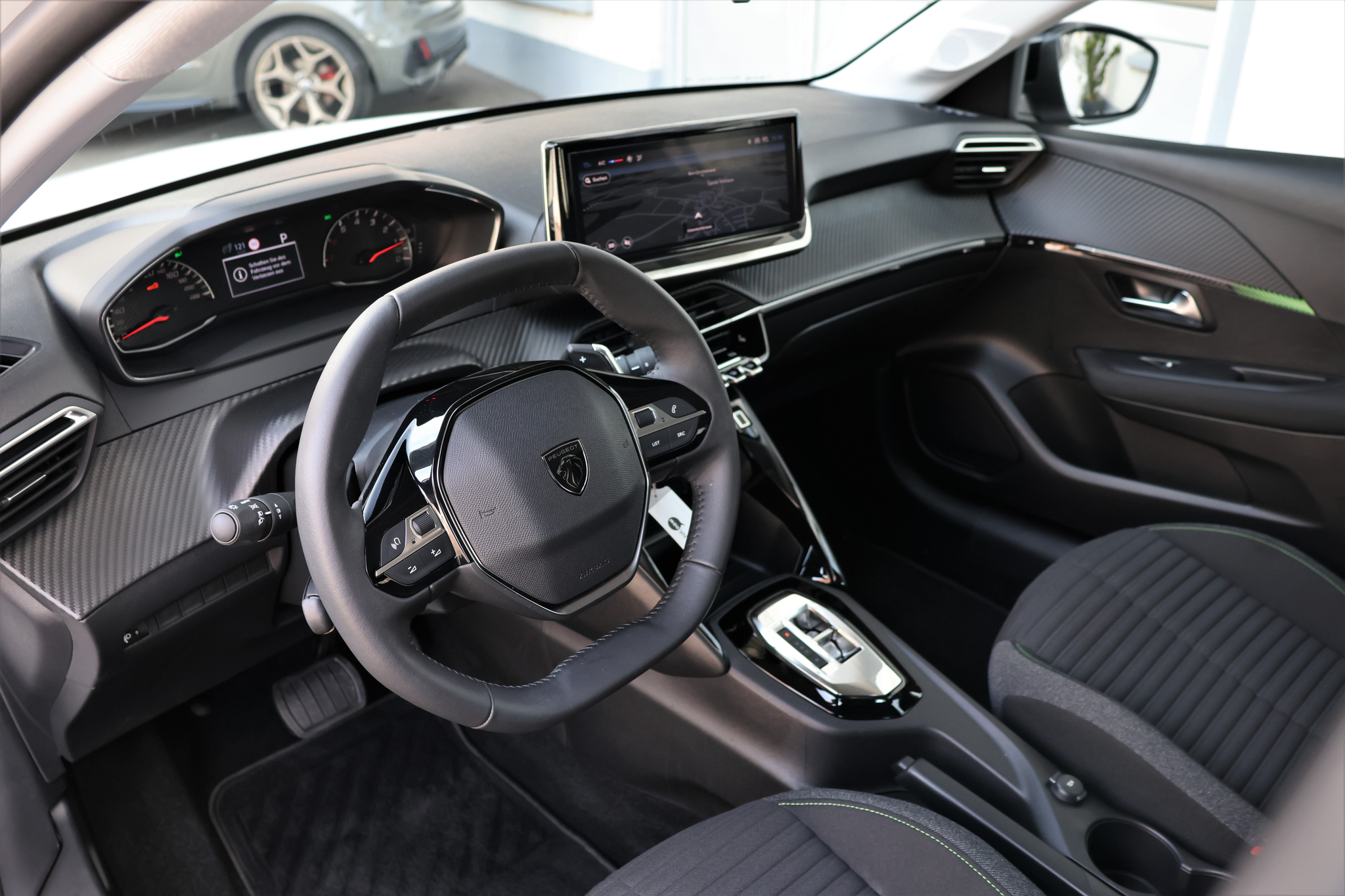 listing desktop thumbnail image 8