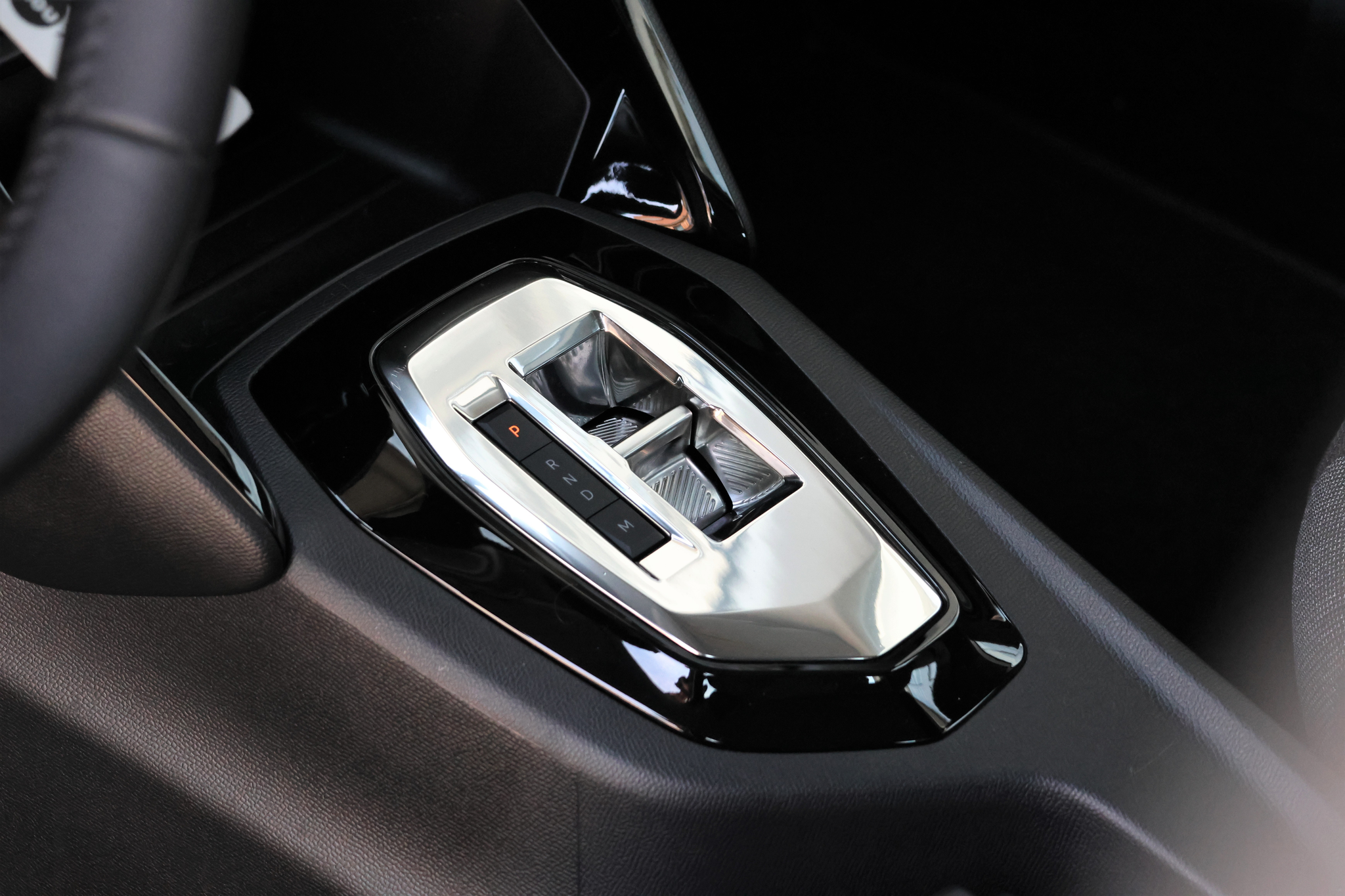 listing desktop thumbnail image 9