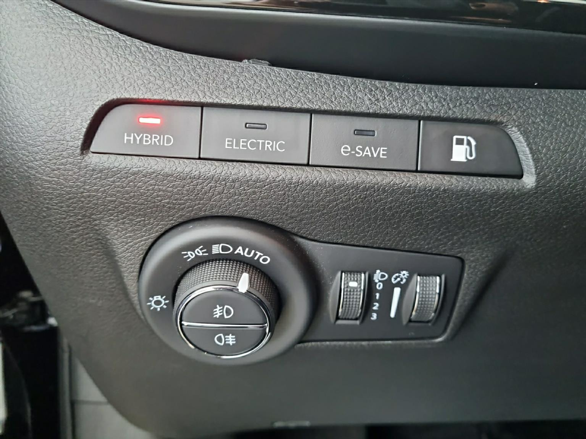 listing desktop thumbnail image 13