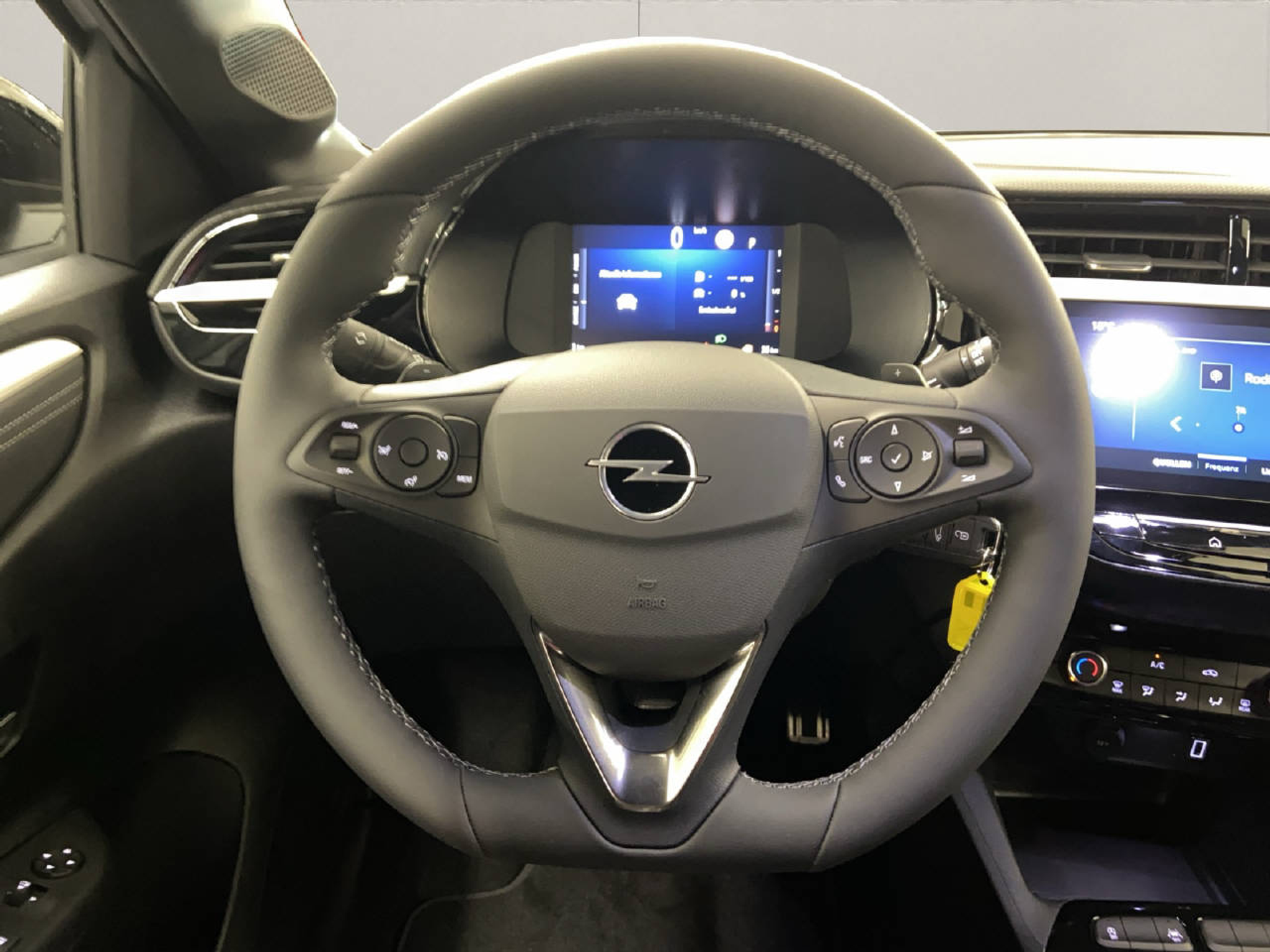 listing desktop thumbnail image 6