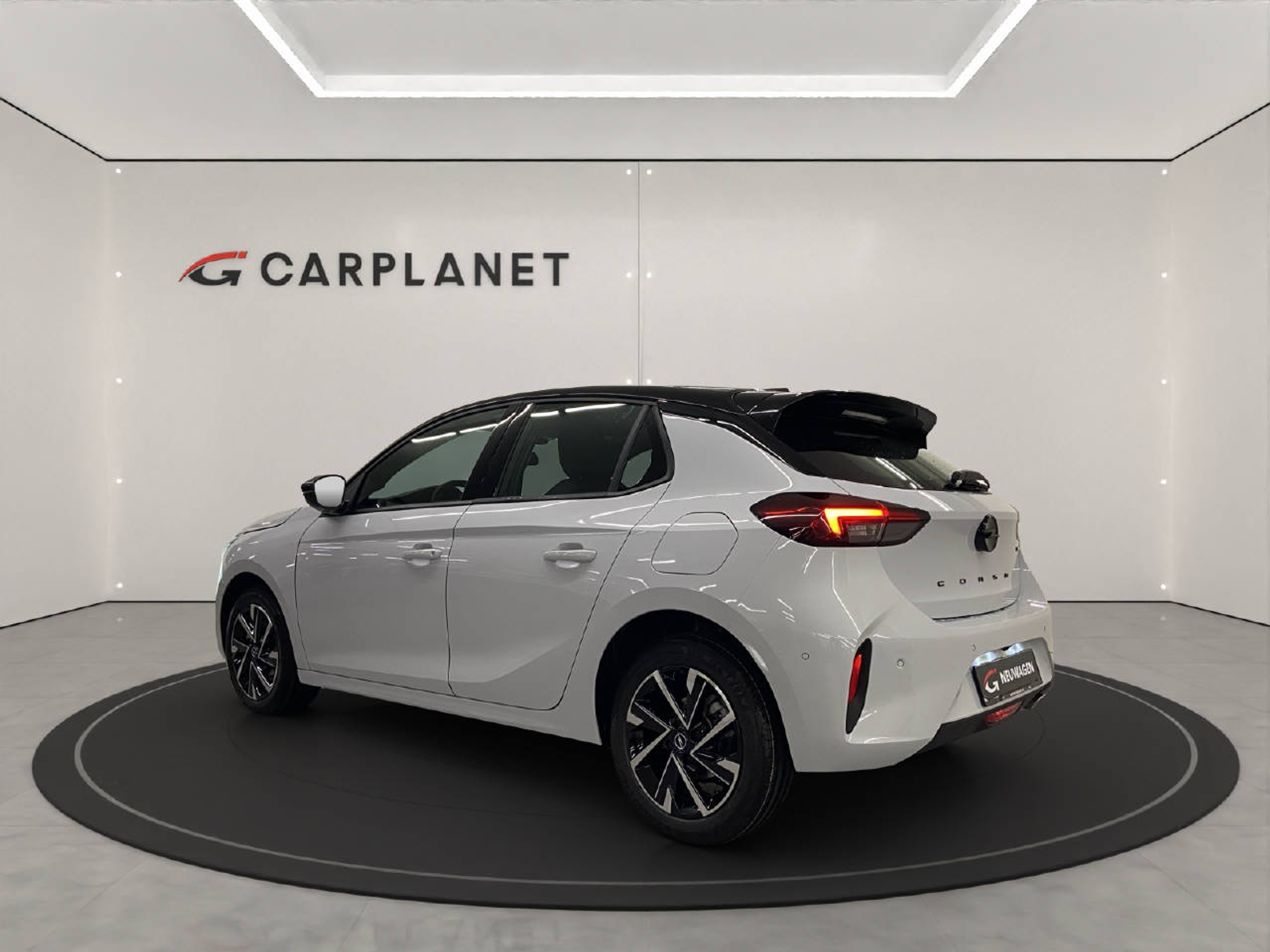 listing desktop thumbnail image 2