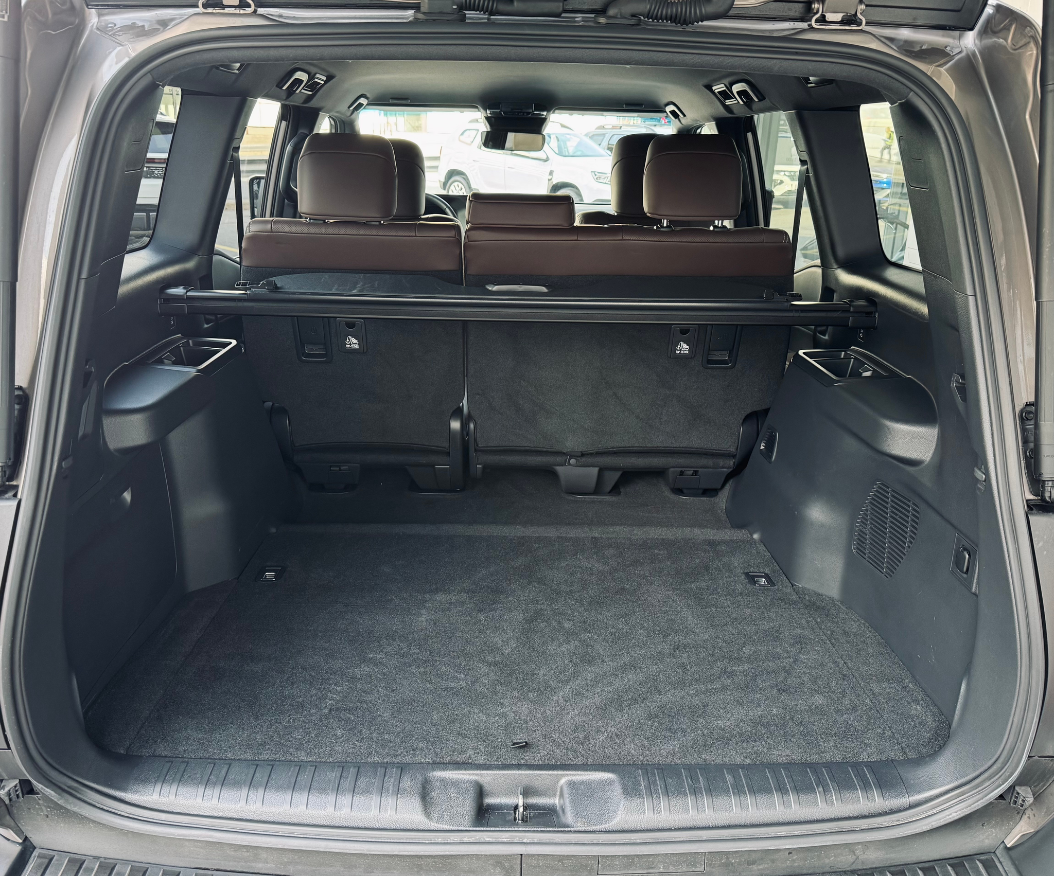 listing desktop thumbnail image 10