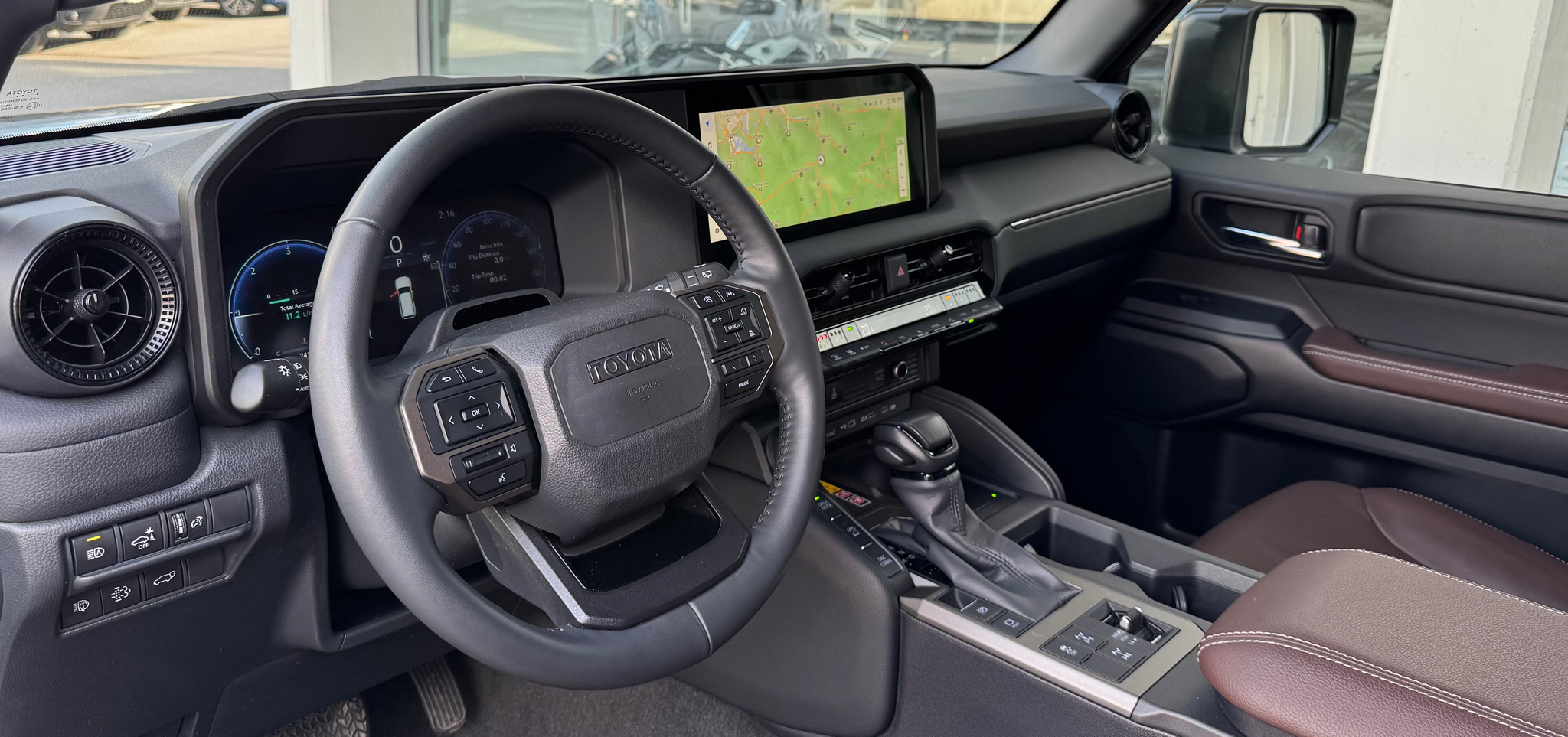 listing desktop thumbnail image 6