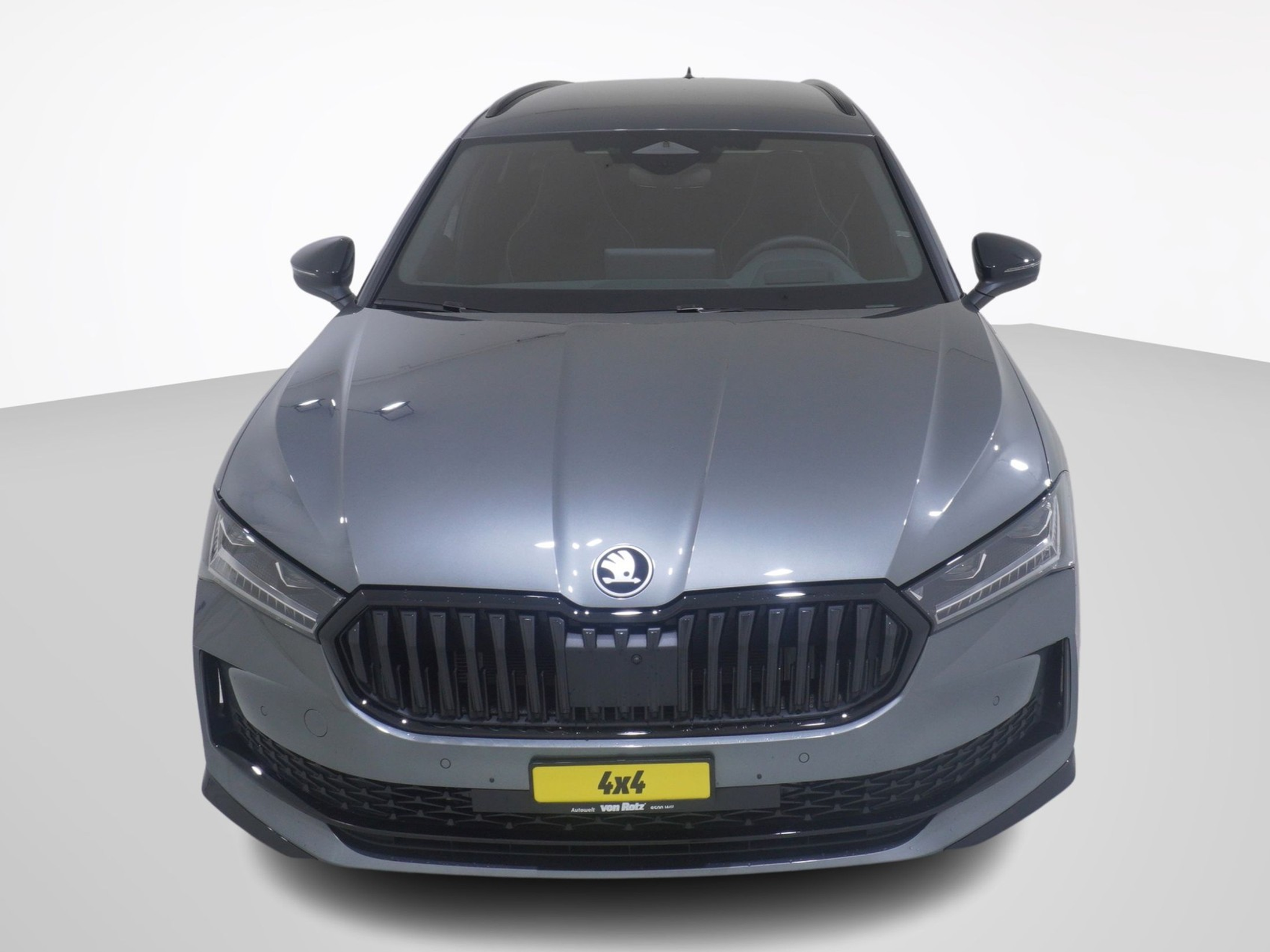 listing desktop thumbnail image 6