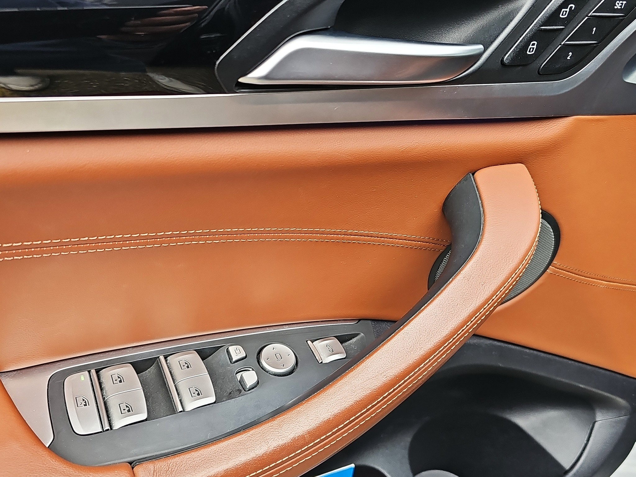 listing desktop thumbnail image 22