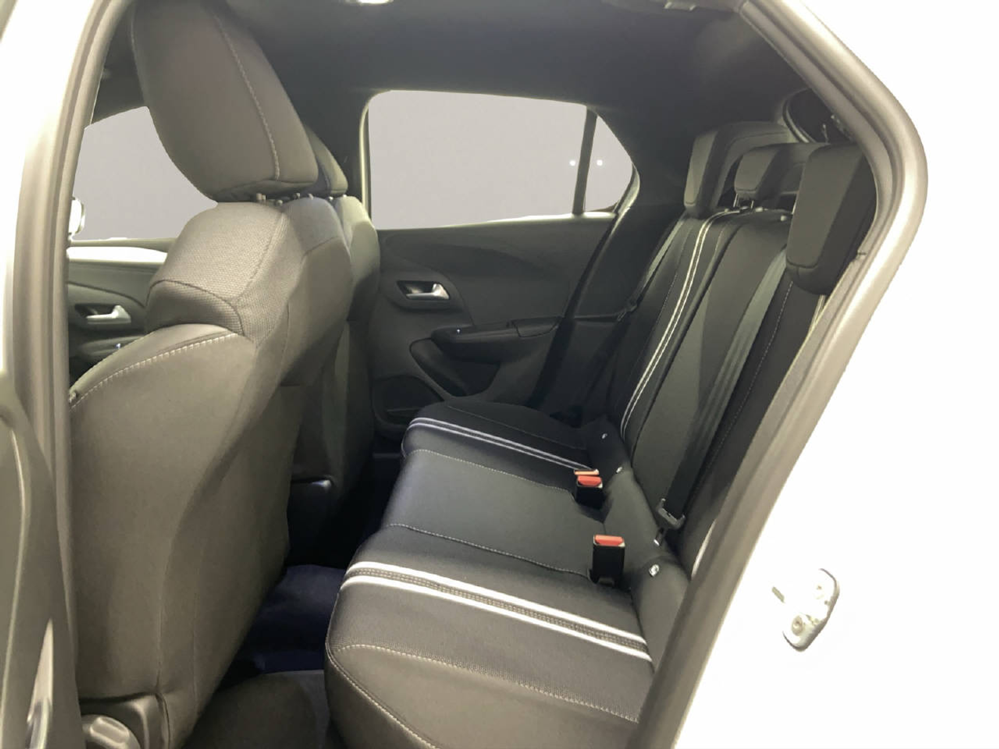 listing desktop thumbnail image 10