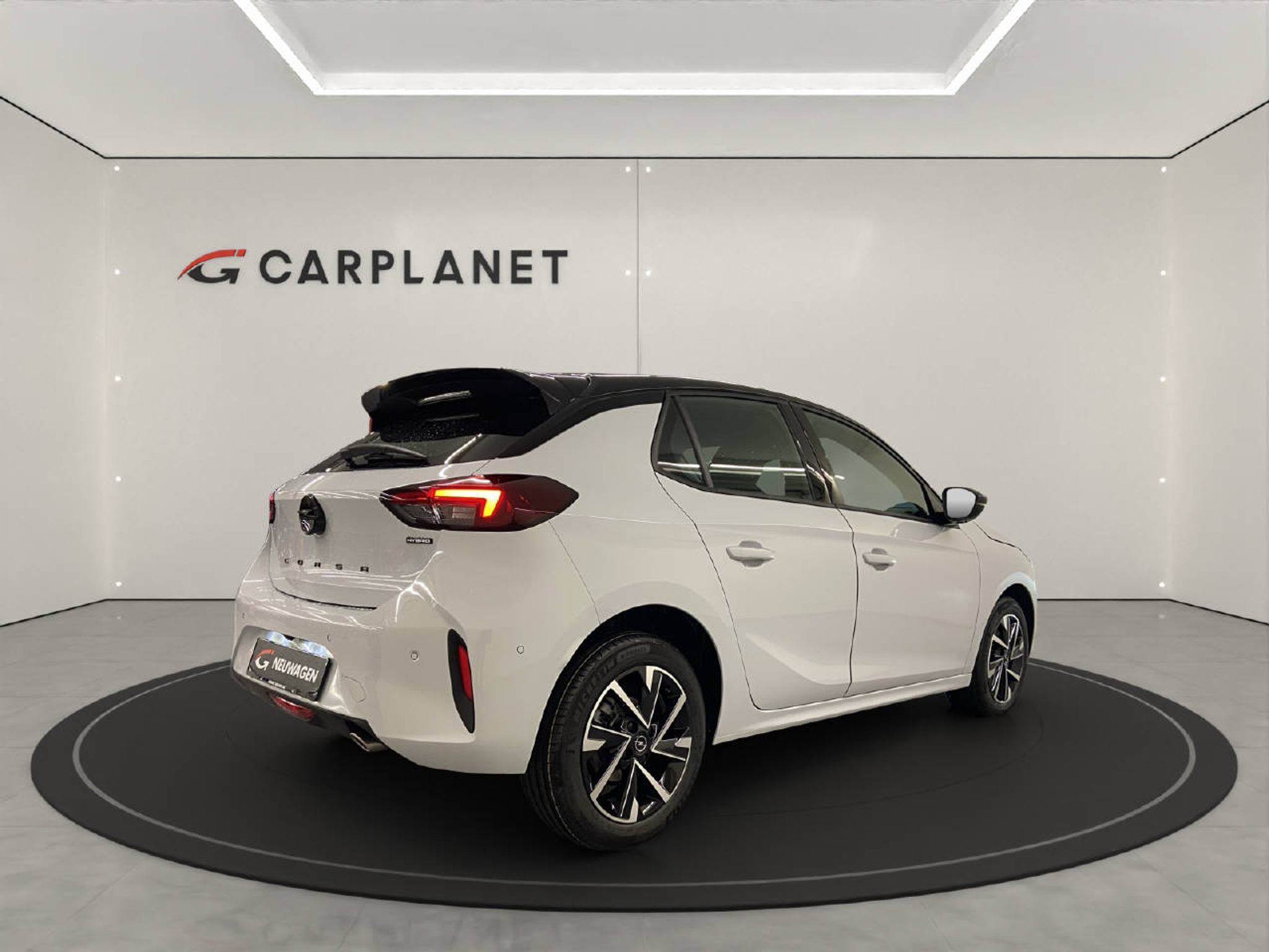 listing desktop thumbnail image 3