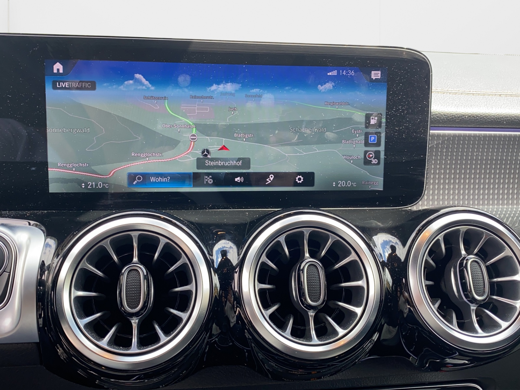 listing desktop thumbnail image 25