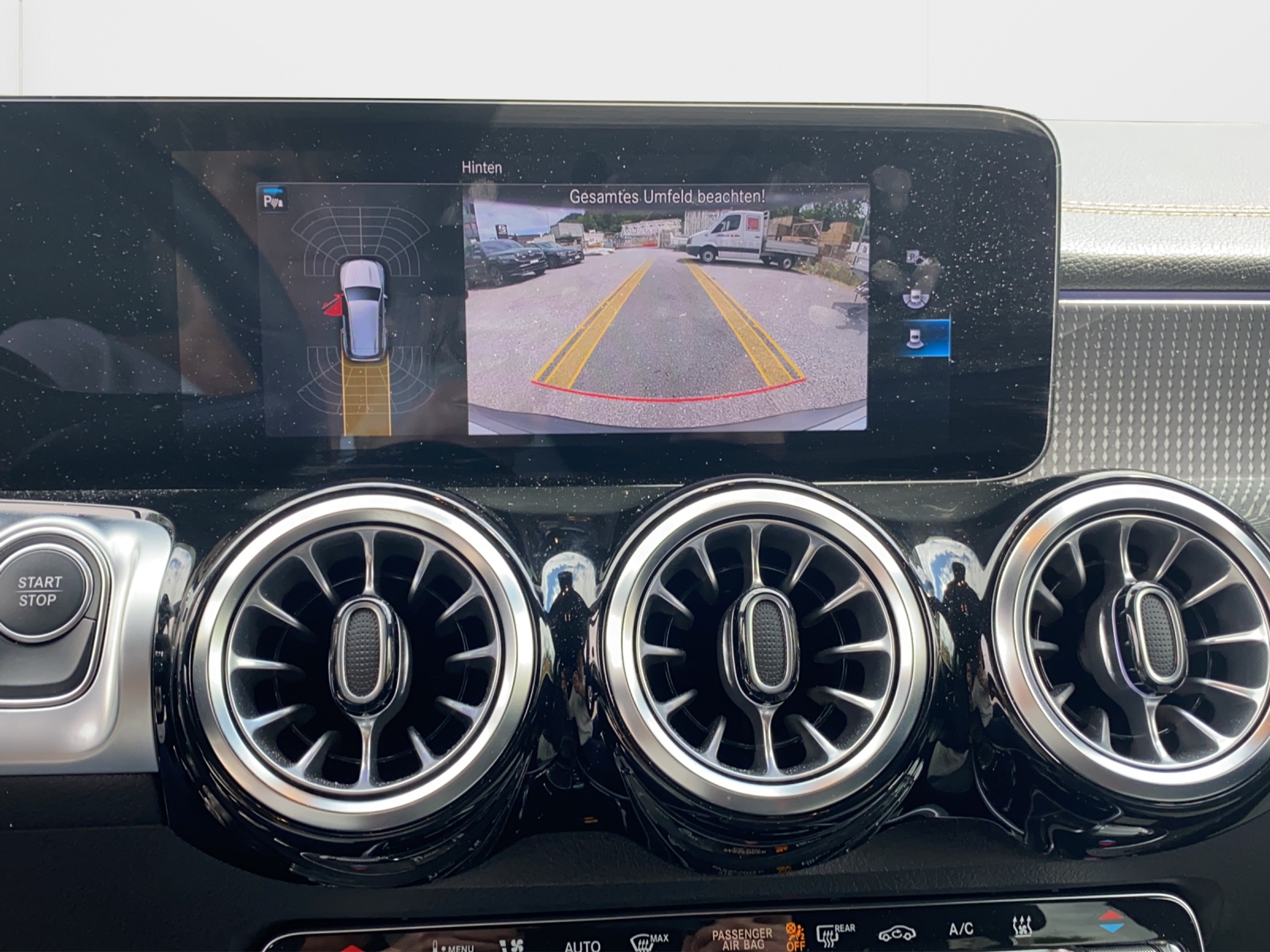 listing desktop thumbnail image 24