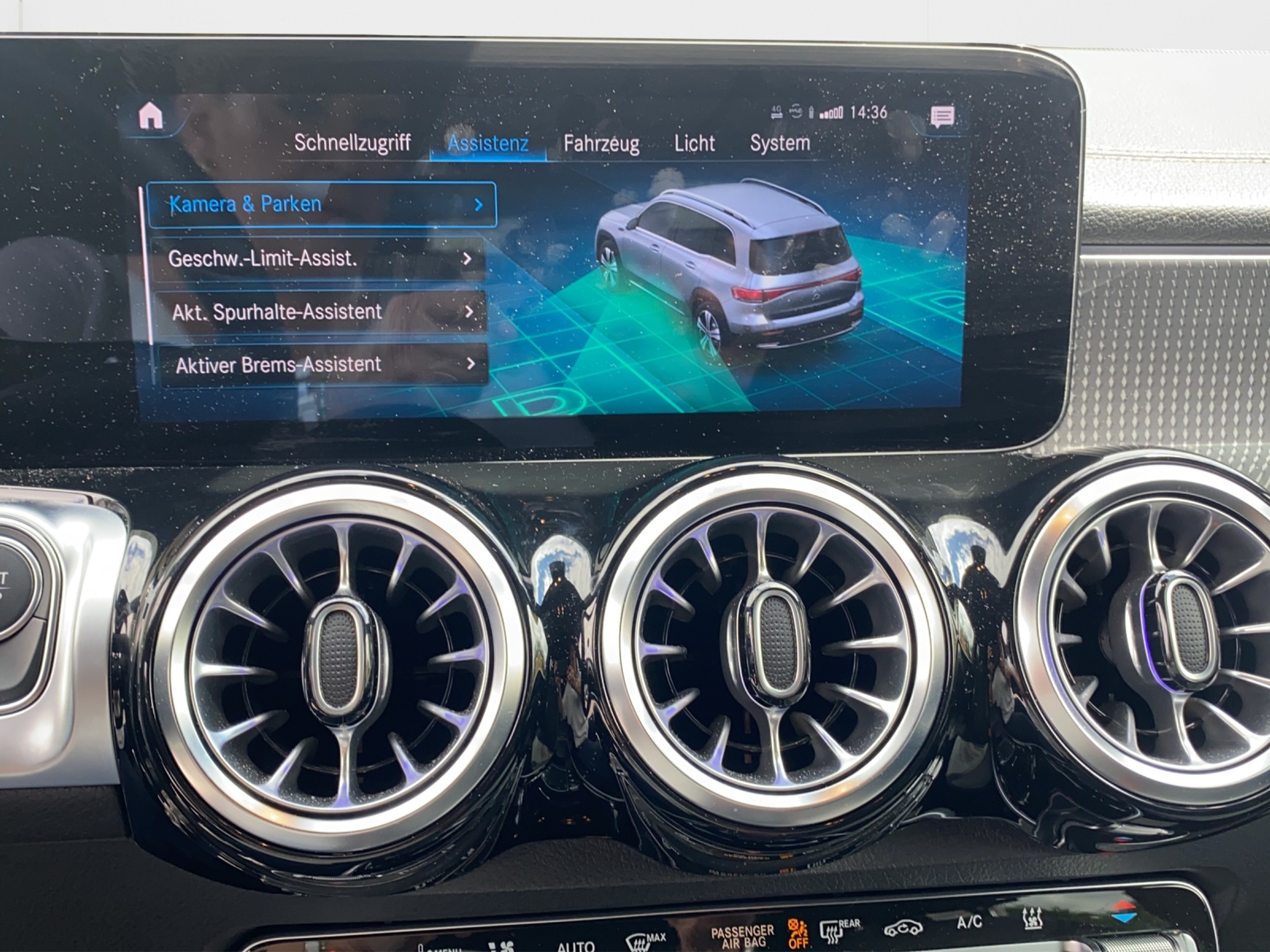 listing desktop thumbnail image 26